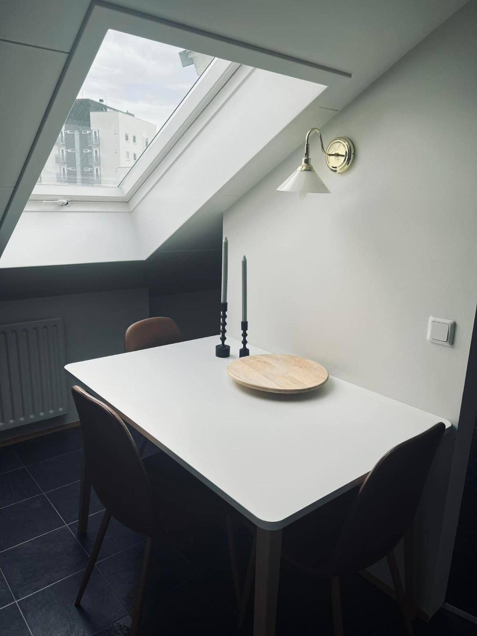 G10 Apartments