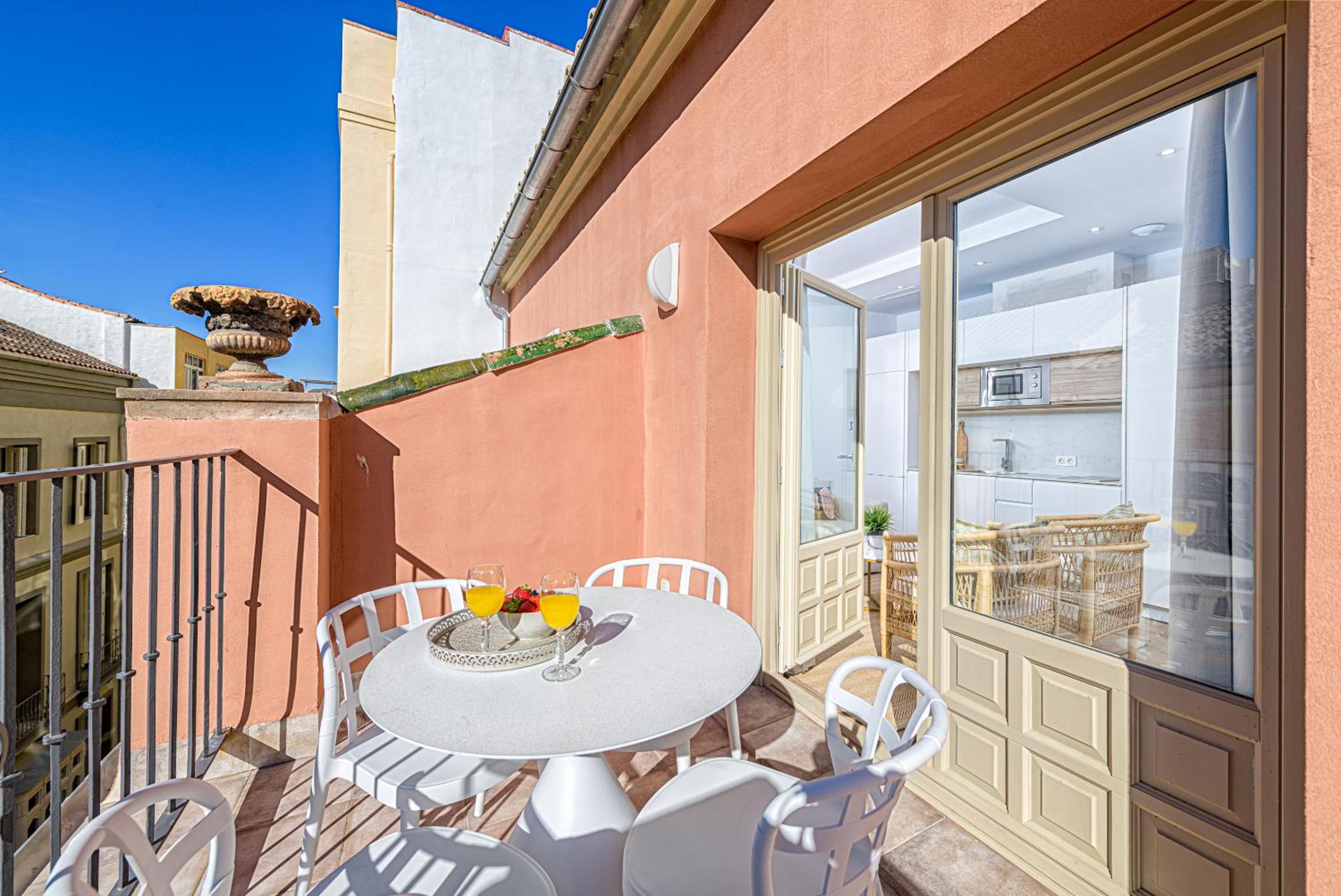 iloftmalaga Calle Madre de Dios