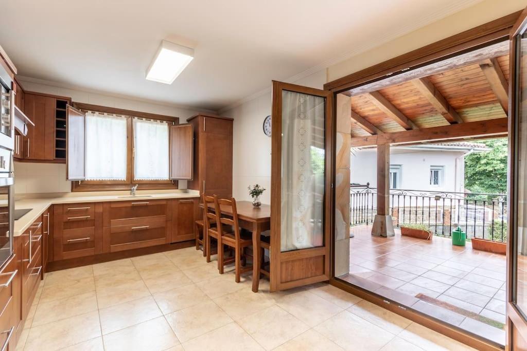 Caserío entre Bilbao y Urdaibai