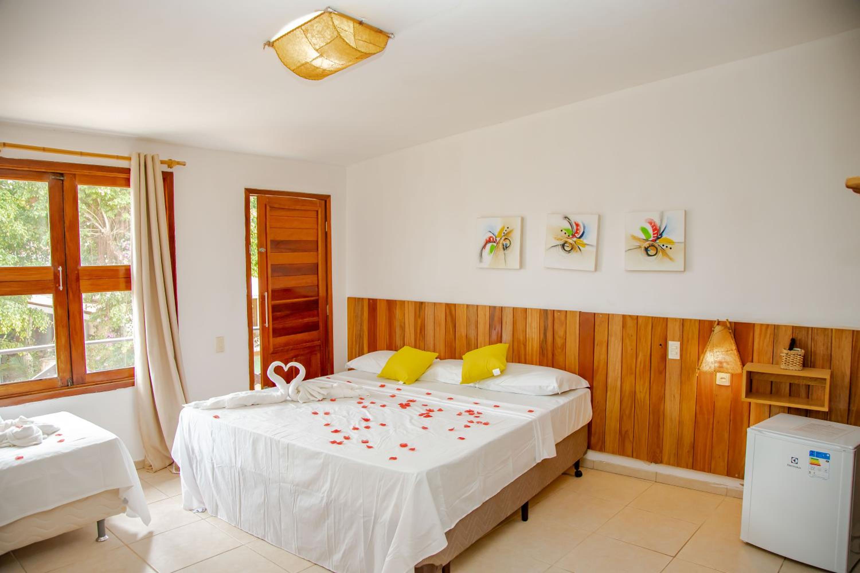 Jeri Village Hotel