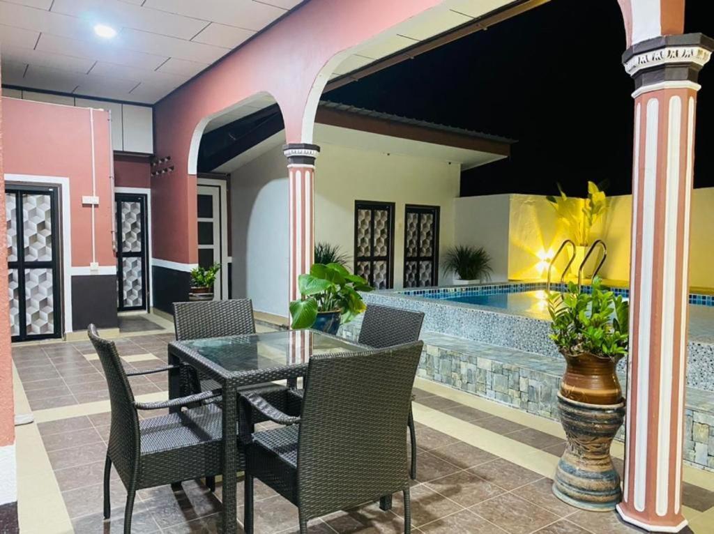 ALOR SENARI HOMESTAY PRIVATE POOL photo 8