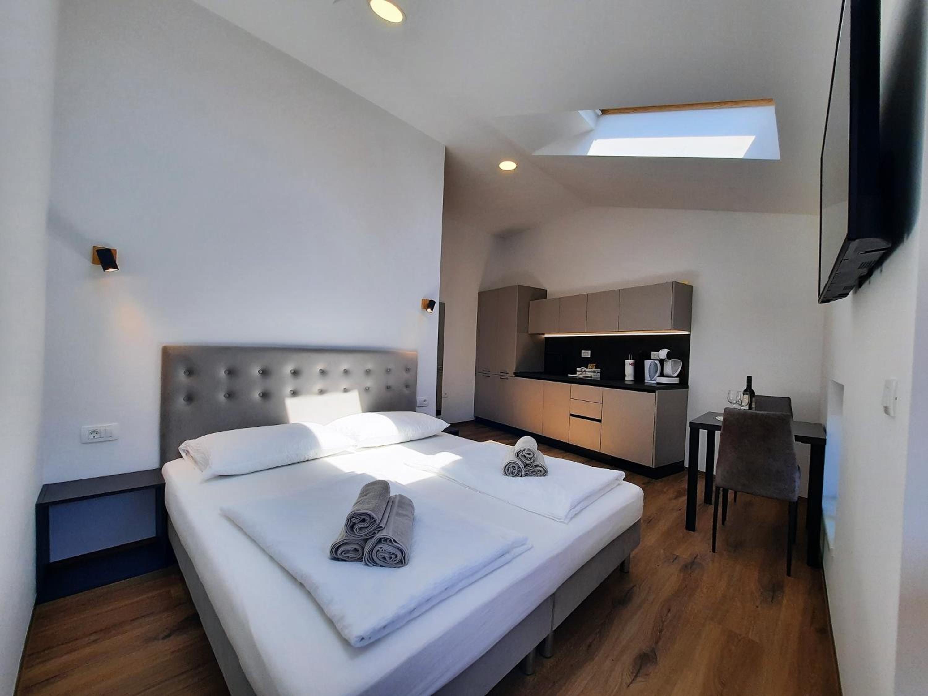 Apartments Hlapi with SPA, photo 15