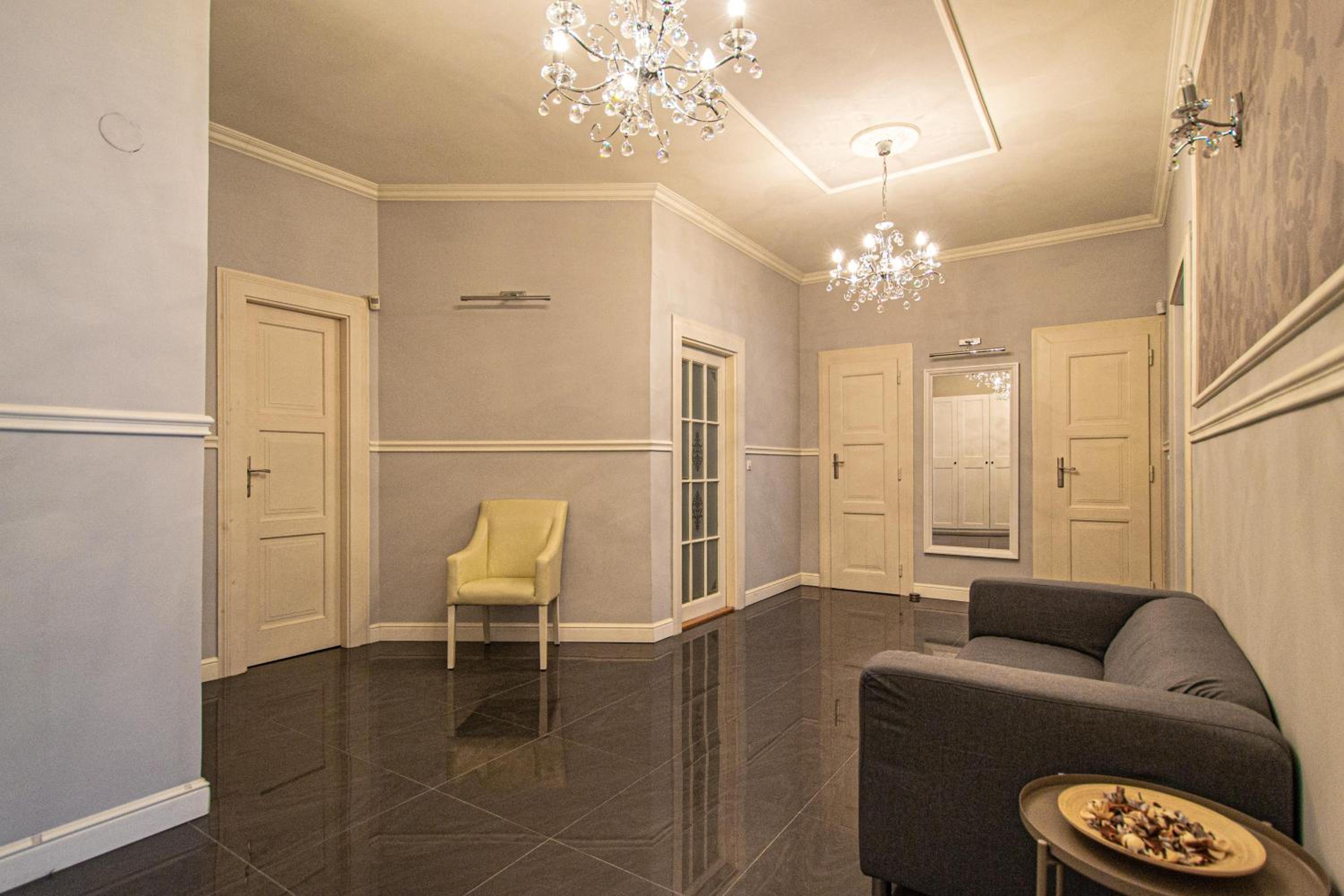 Luxury Central 150m2 Apartment on Wencelas Square with Private Garage
