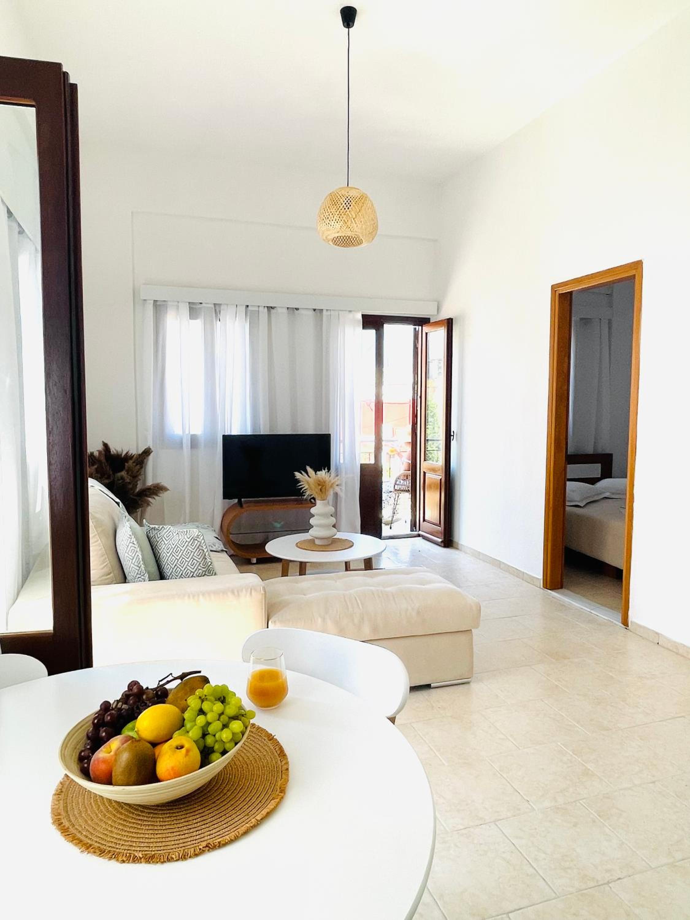 Casa Chara en Symi — hotel room