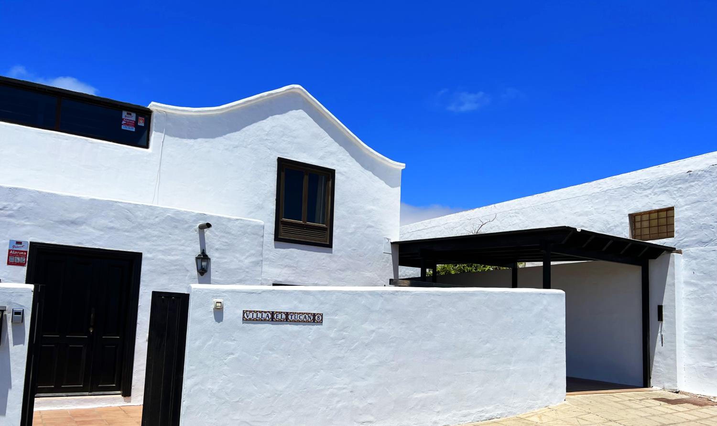 Nazaret Villa with heated pool