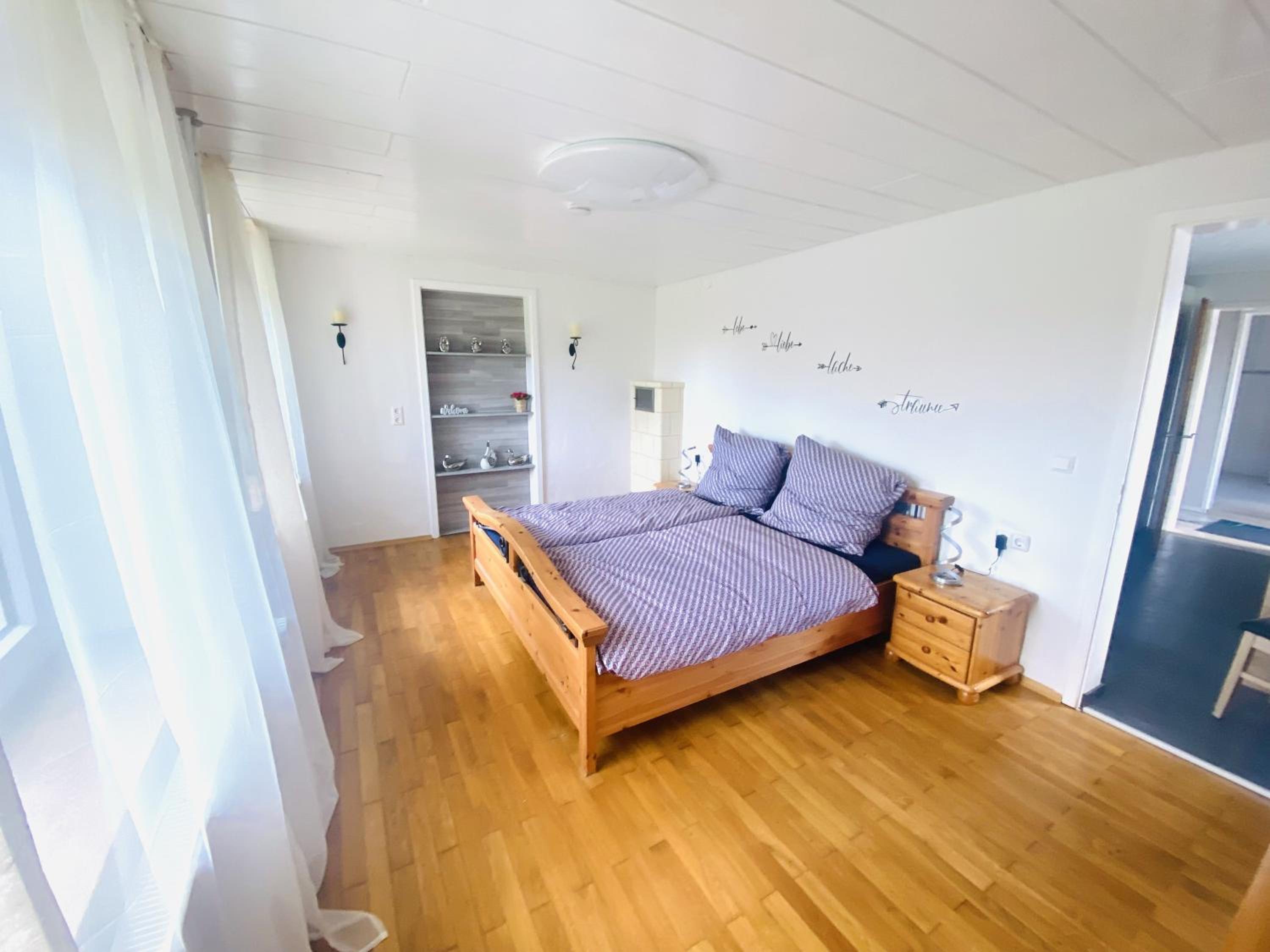 Ferienwohnung Ellenweiler bis 15 P