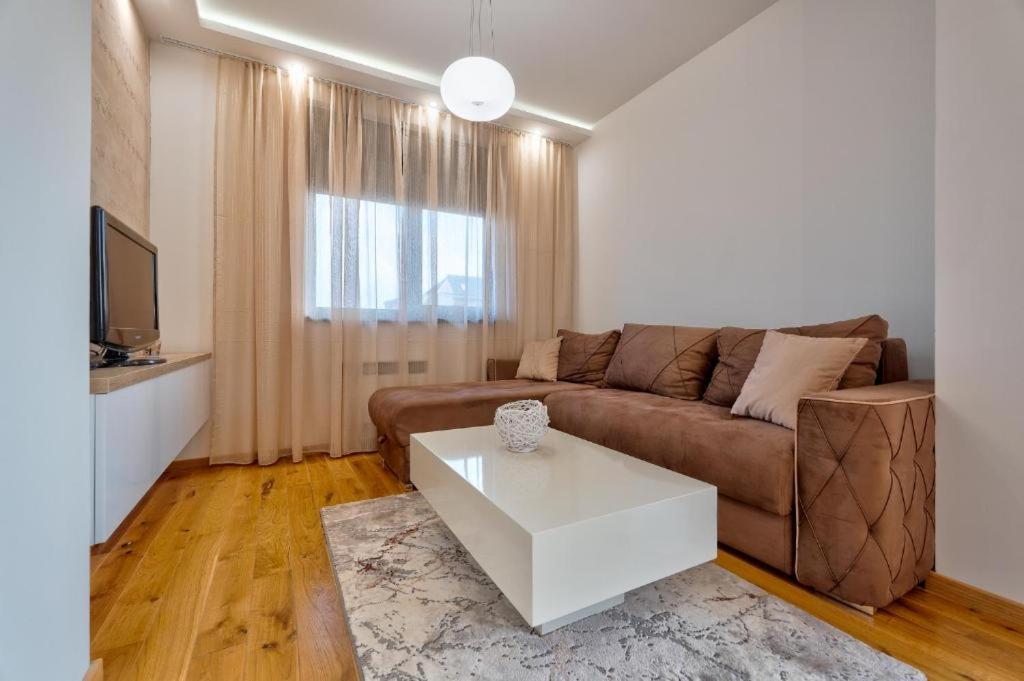 Apartman Lux Titova Vila Plus Sony PS view 2