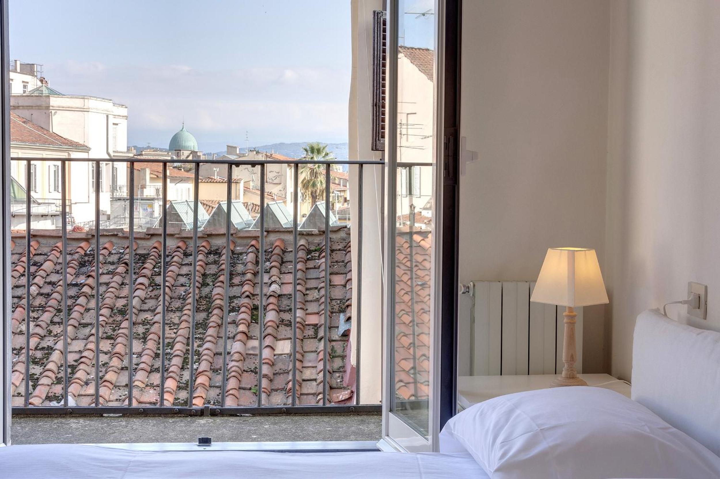 Florence Apartments Home Feeling