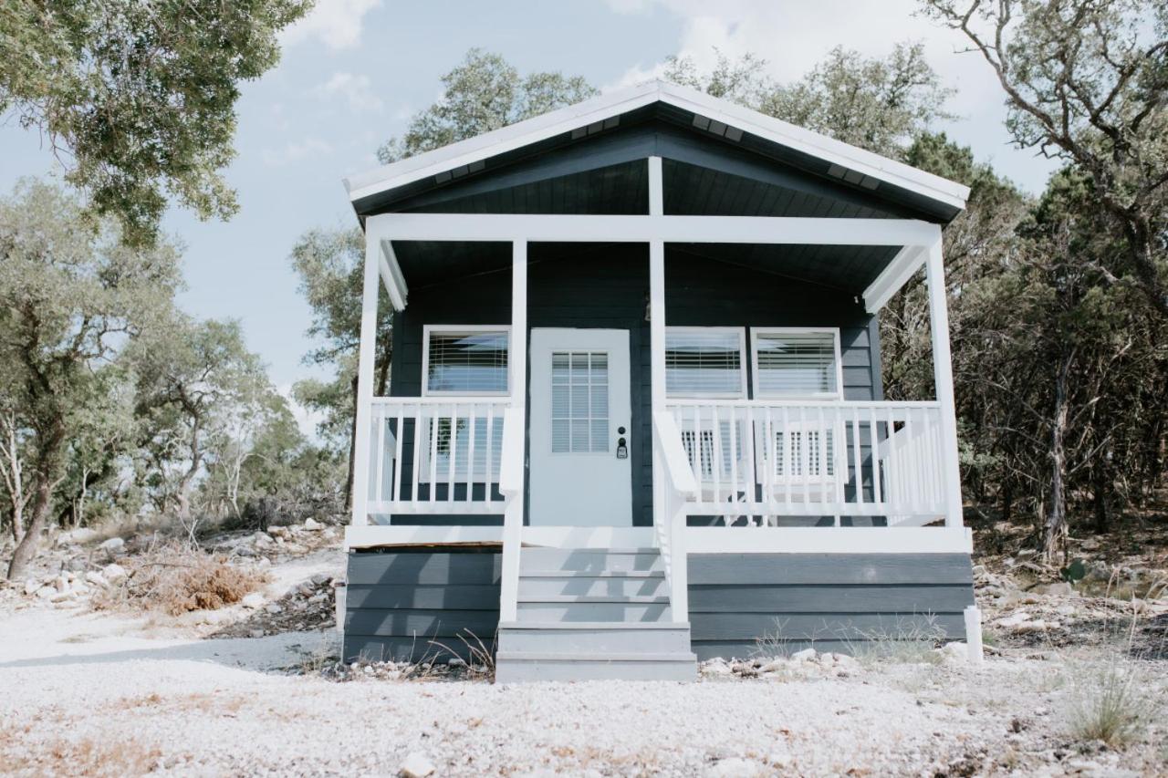 Nest - Texas Tiny House with a Big View