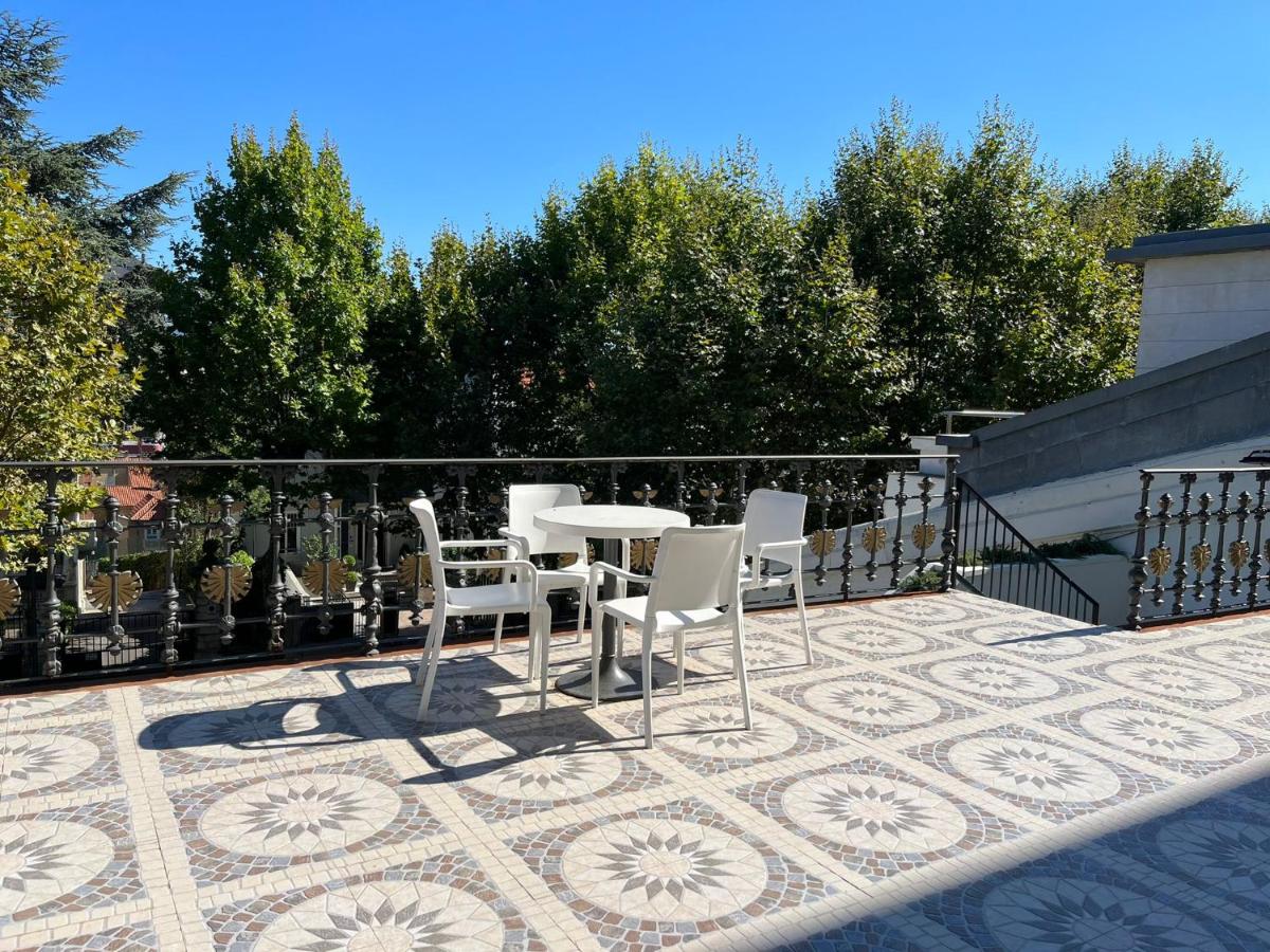 outdoor BBQ area