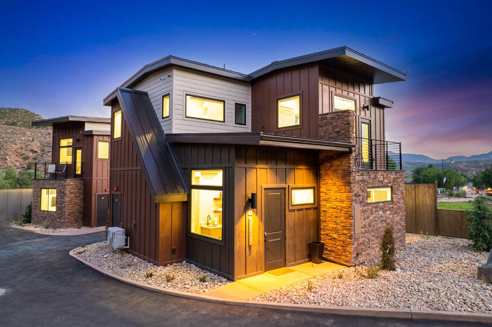 The Bungalows at Zion view 4