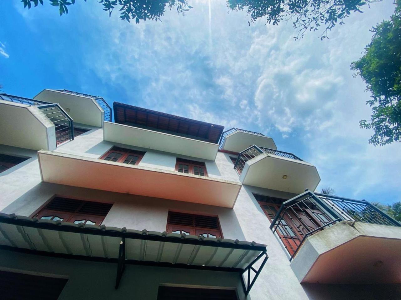 Sun Set Forest Villa