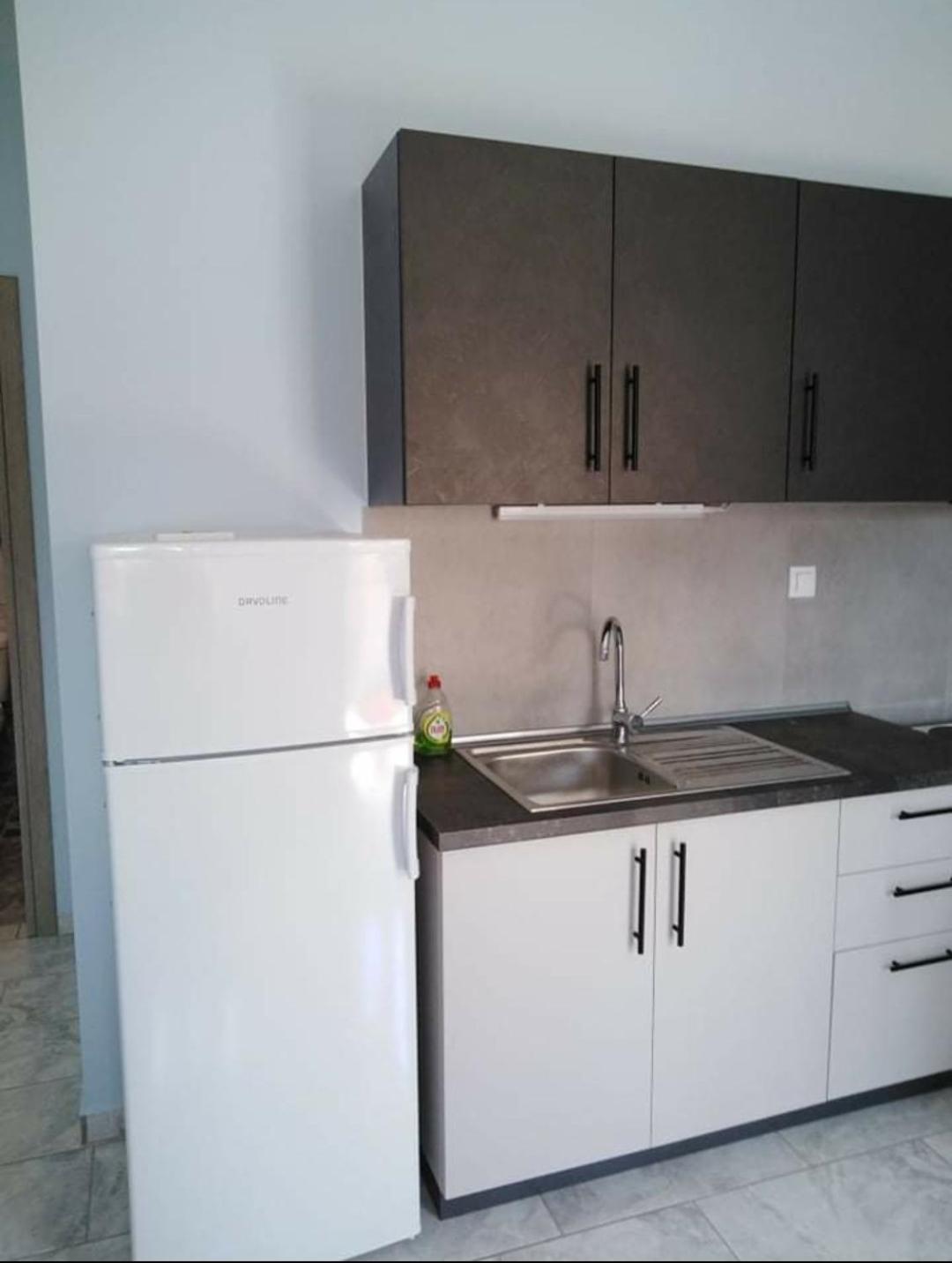 EFI APARTMENTS