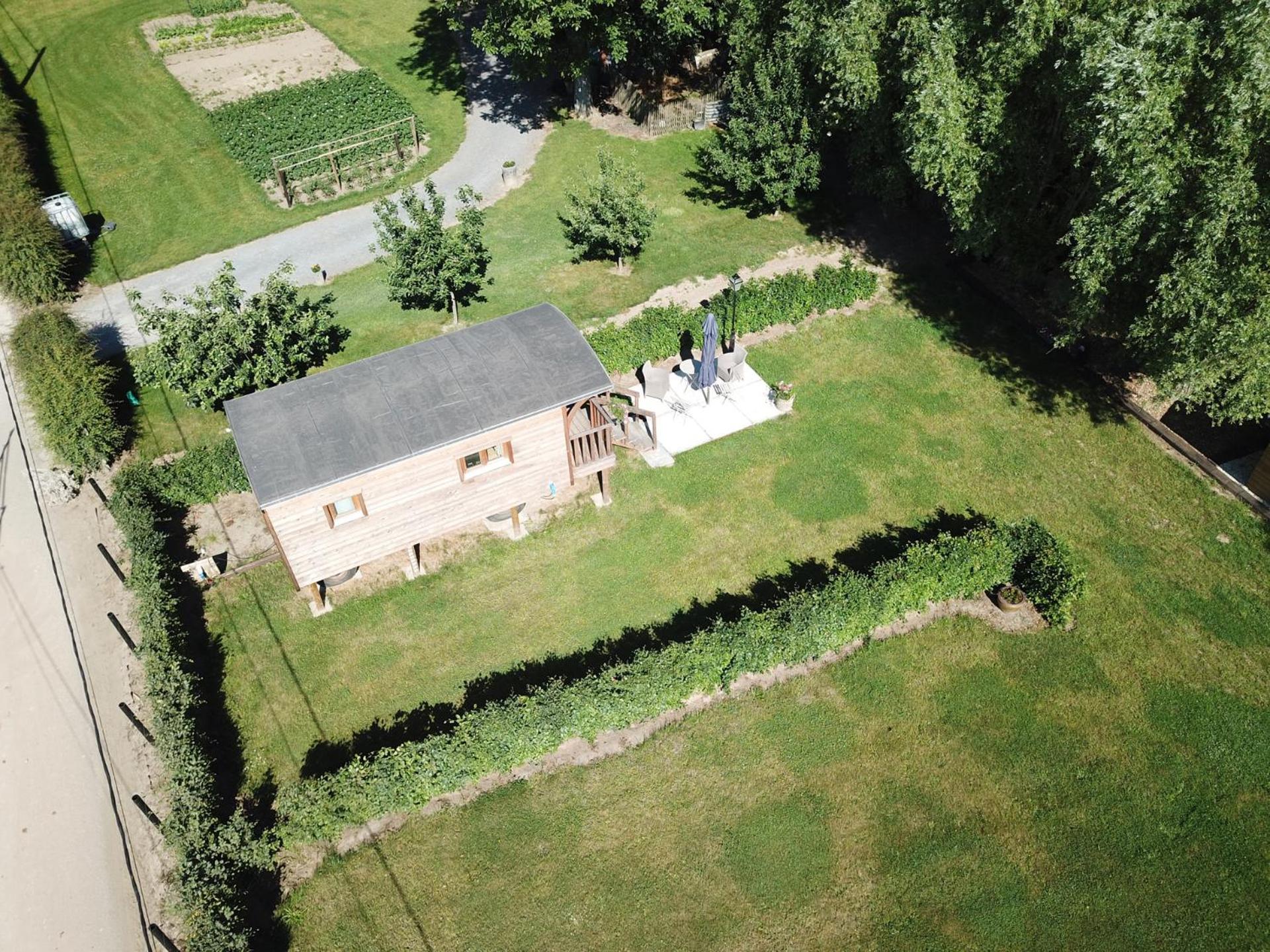 Photo 16