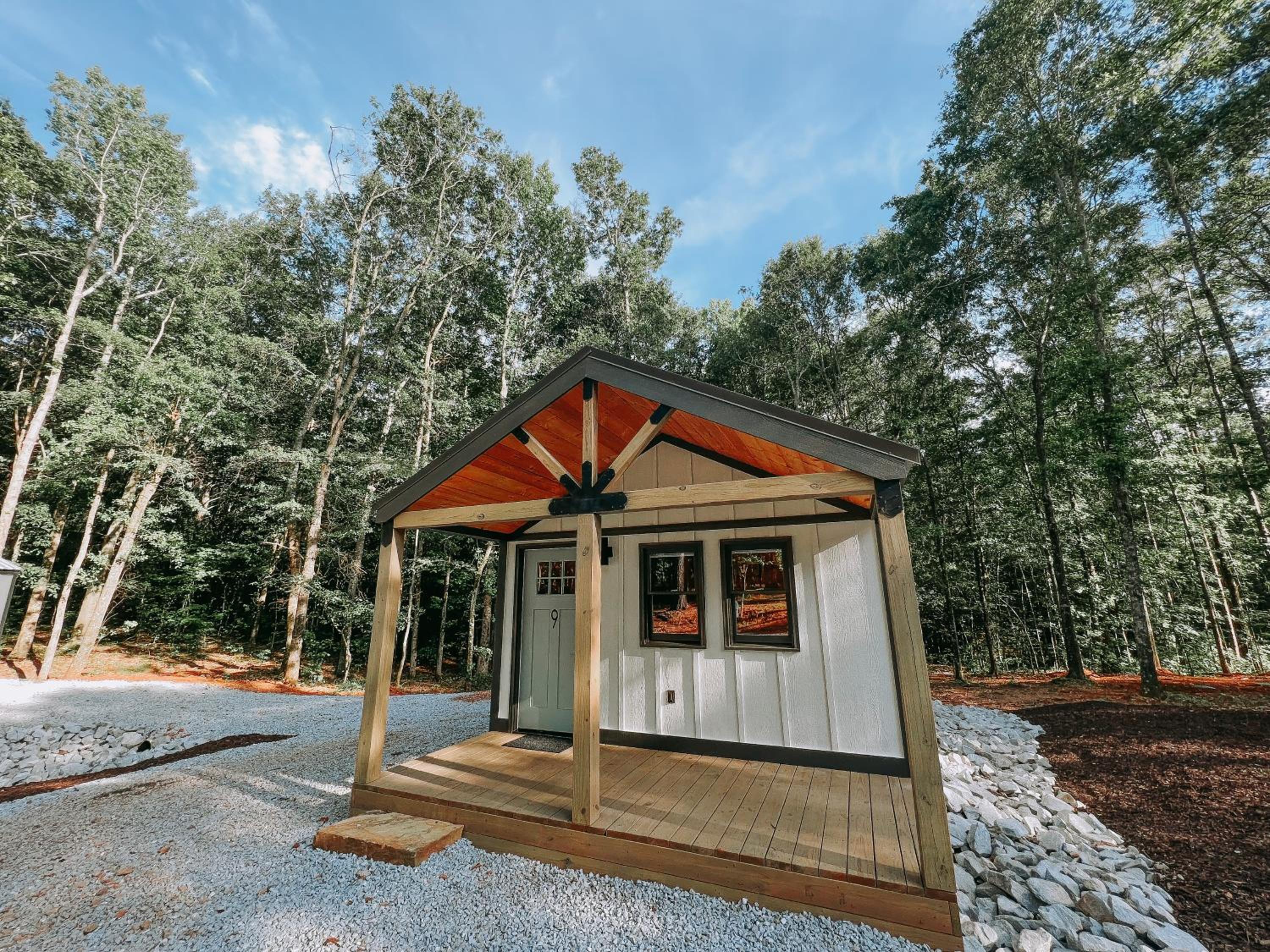 Anderson Vacations - Cabin 9 One Bedroom W Kitchenette - Property Image 1