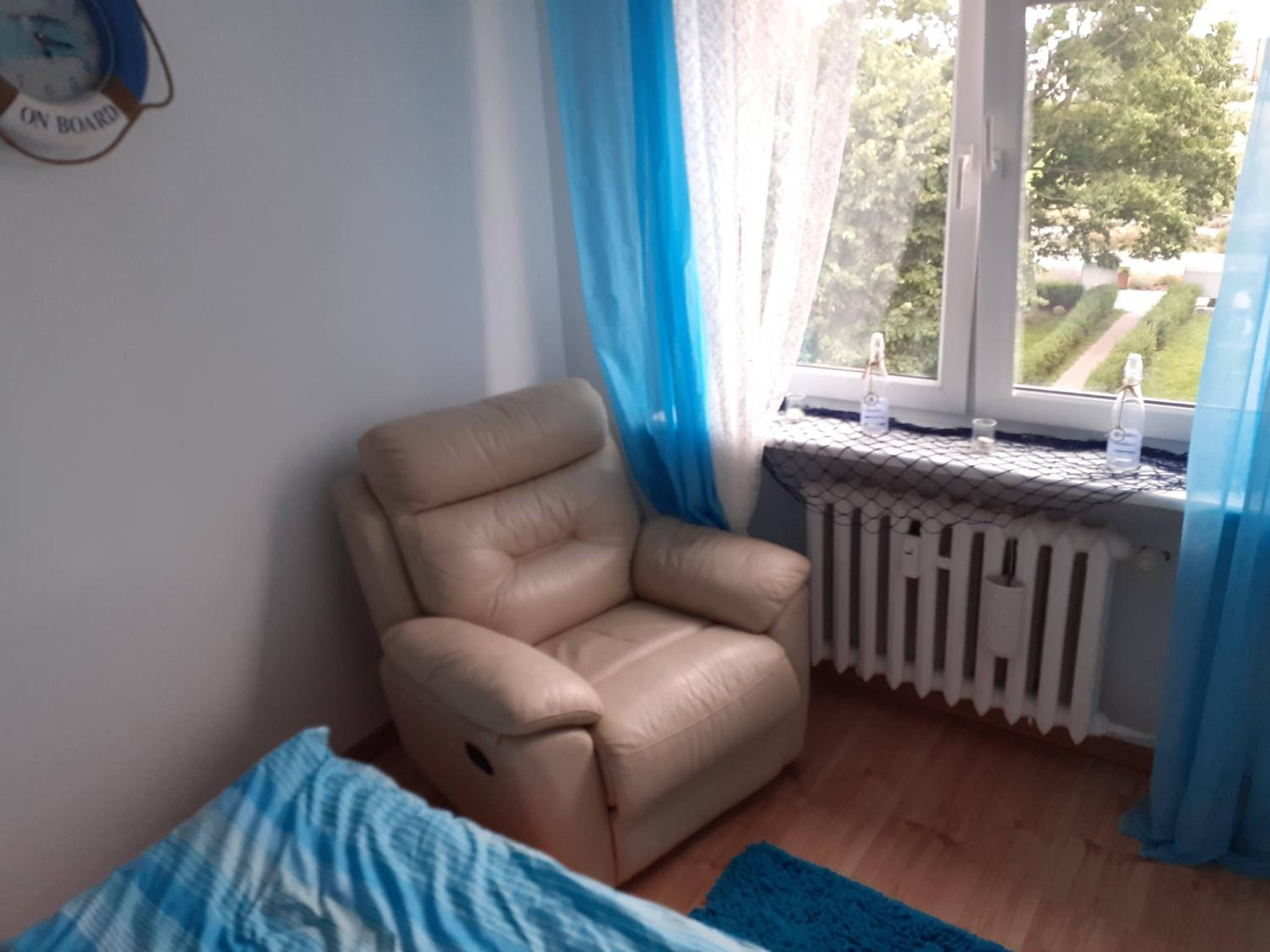 APARTAMENT LAZUROWY