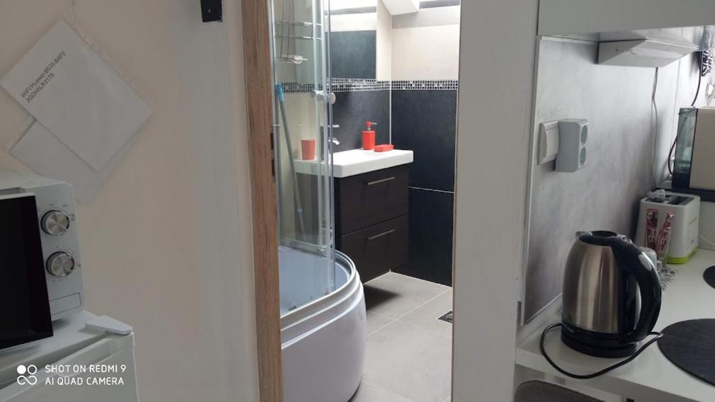 ART INN APARTMANHÁZ BALATON-GYENESDIÁS
