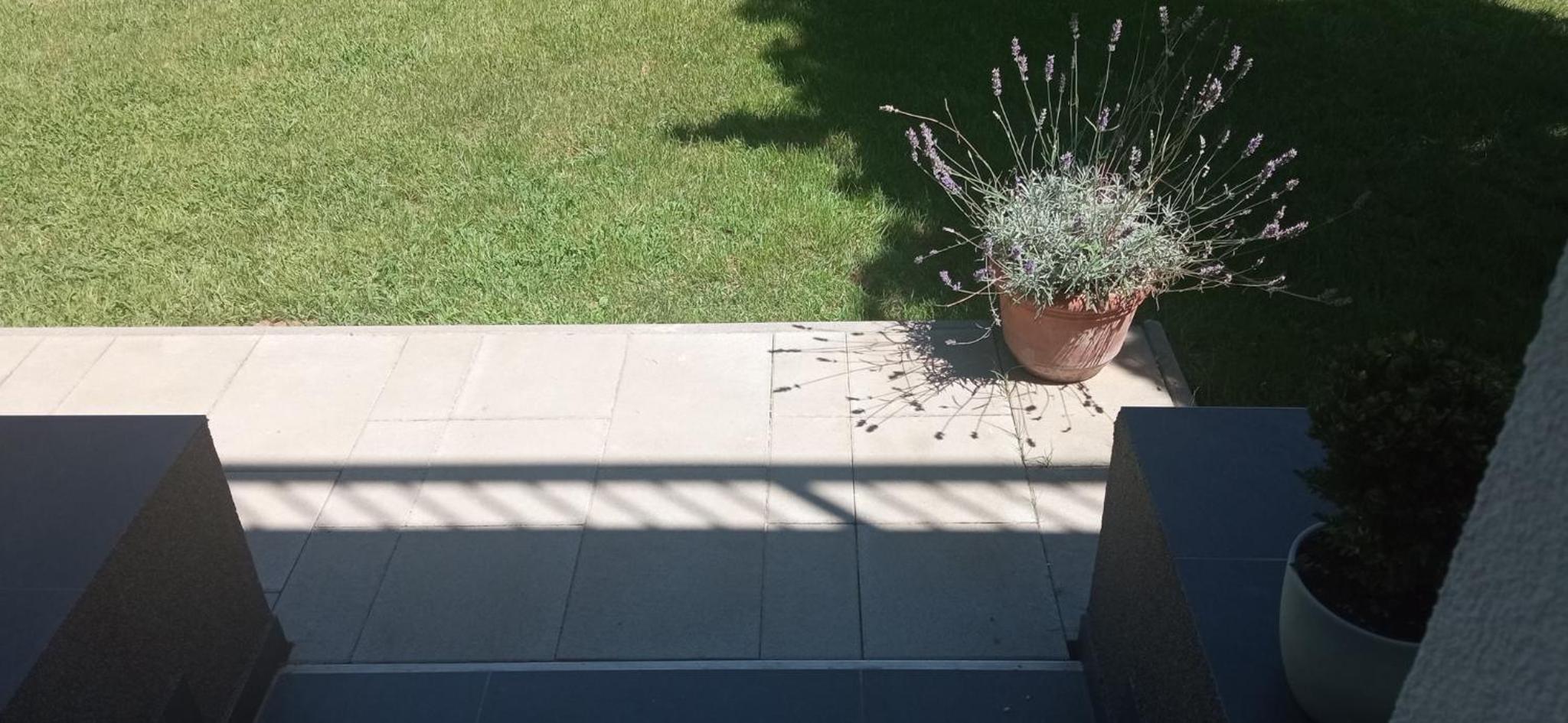 ART INN APARTMANHÁZ BALATON-GYENESDIÁS