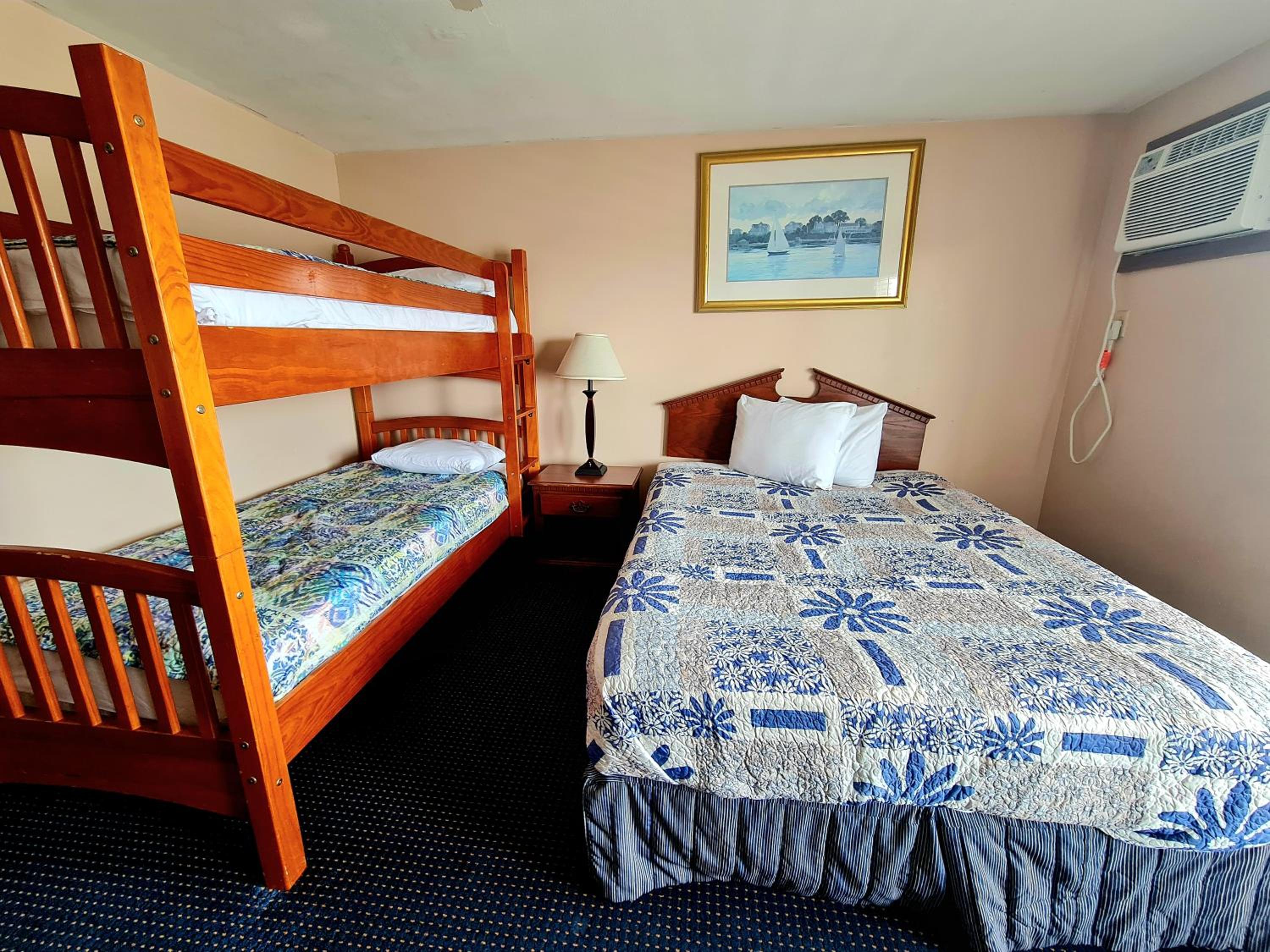 Regal Inn Hampton Beach - Property Image 1