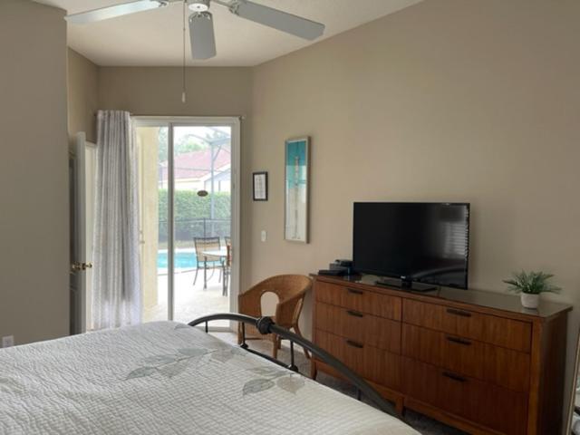 Tuscan Hills 4 Bedroom Pool Home w Game Room