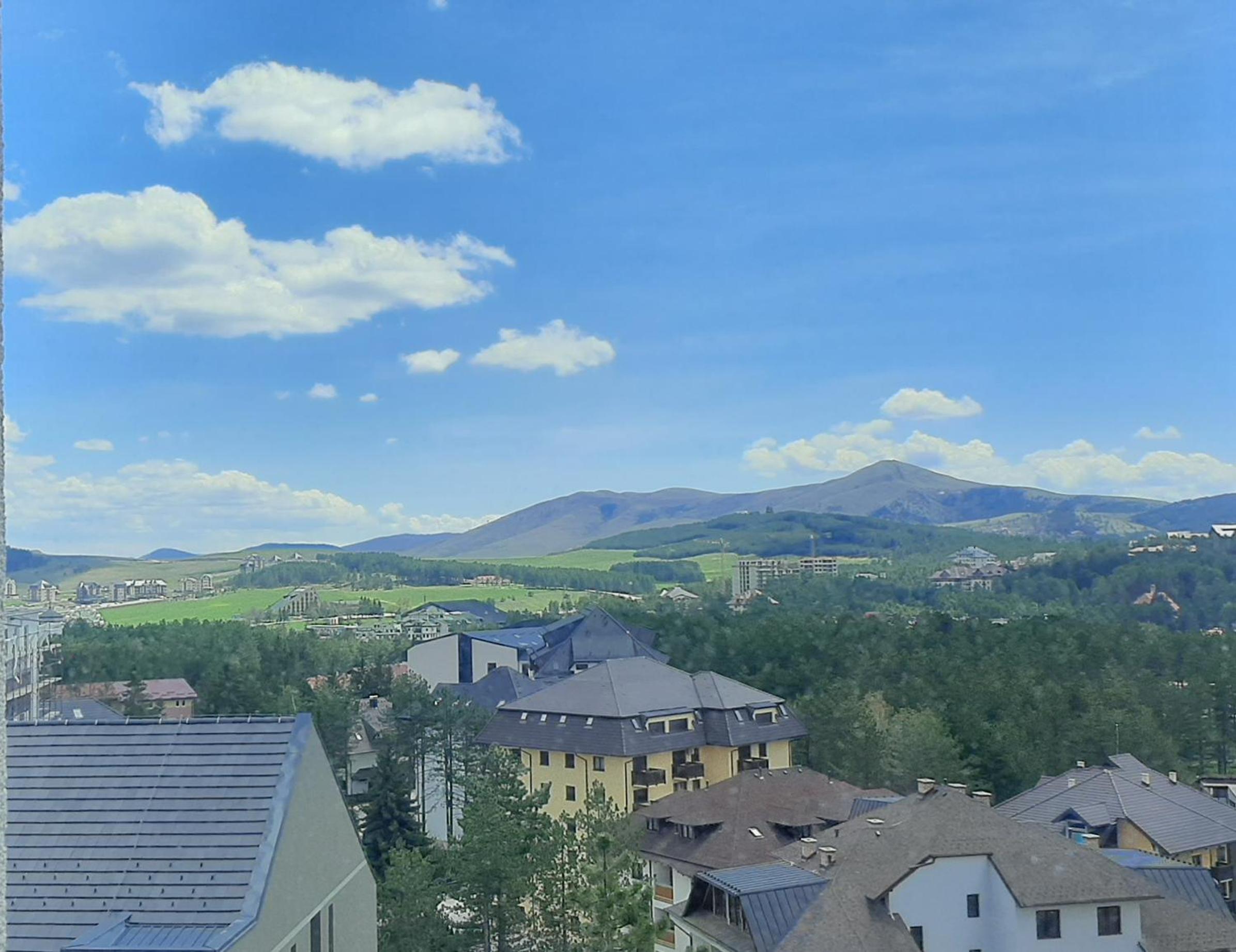 Apartment Sky 7 view 2