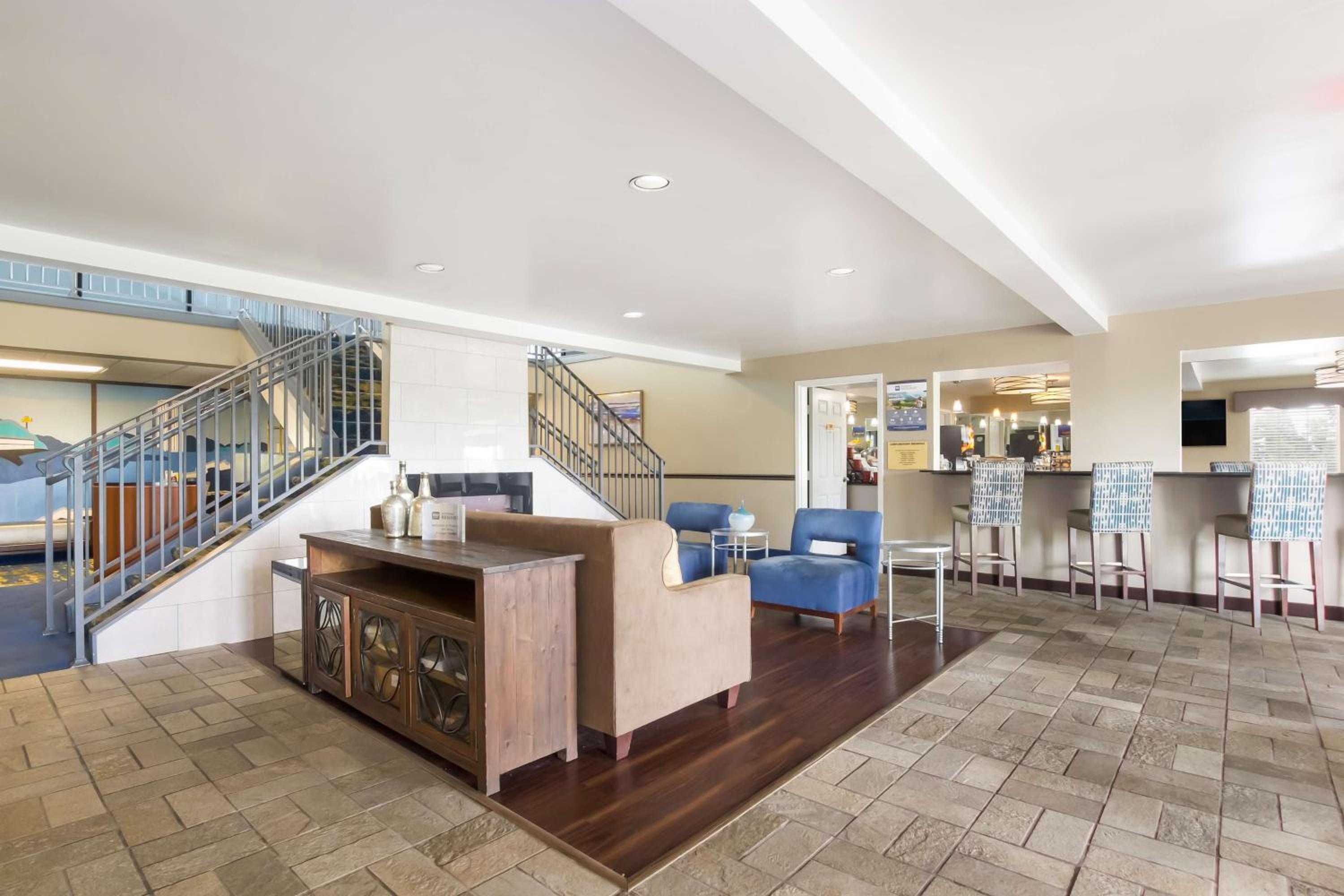 Frankfort Vacations - Best Western Parkside Inn - Property Image 11