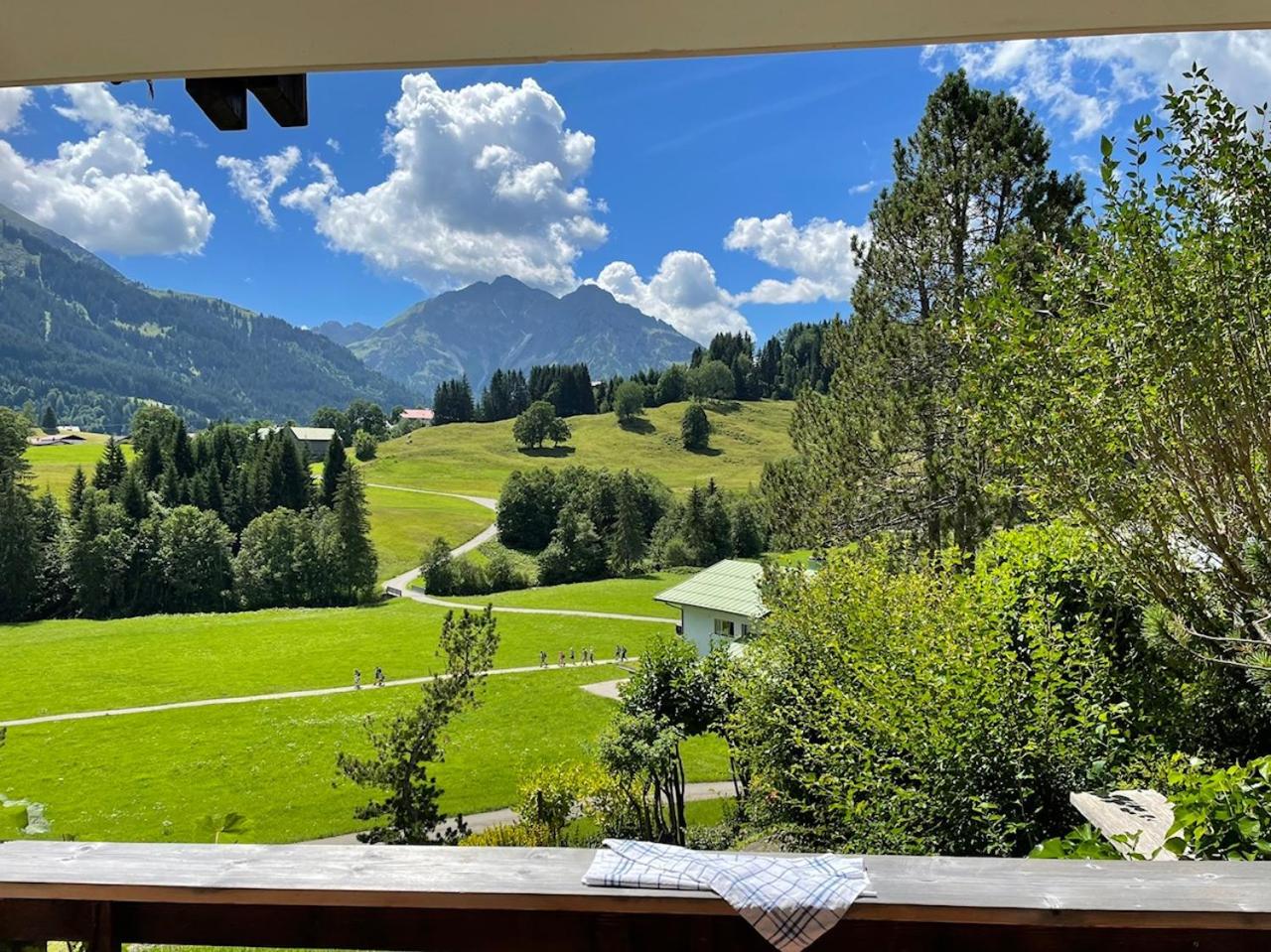 Gruppenferienwohnung am Auweg view 4