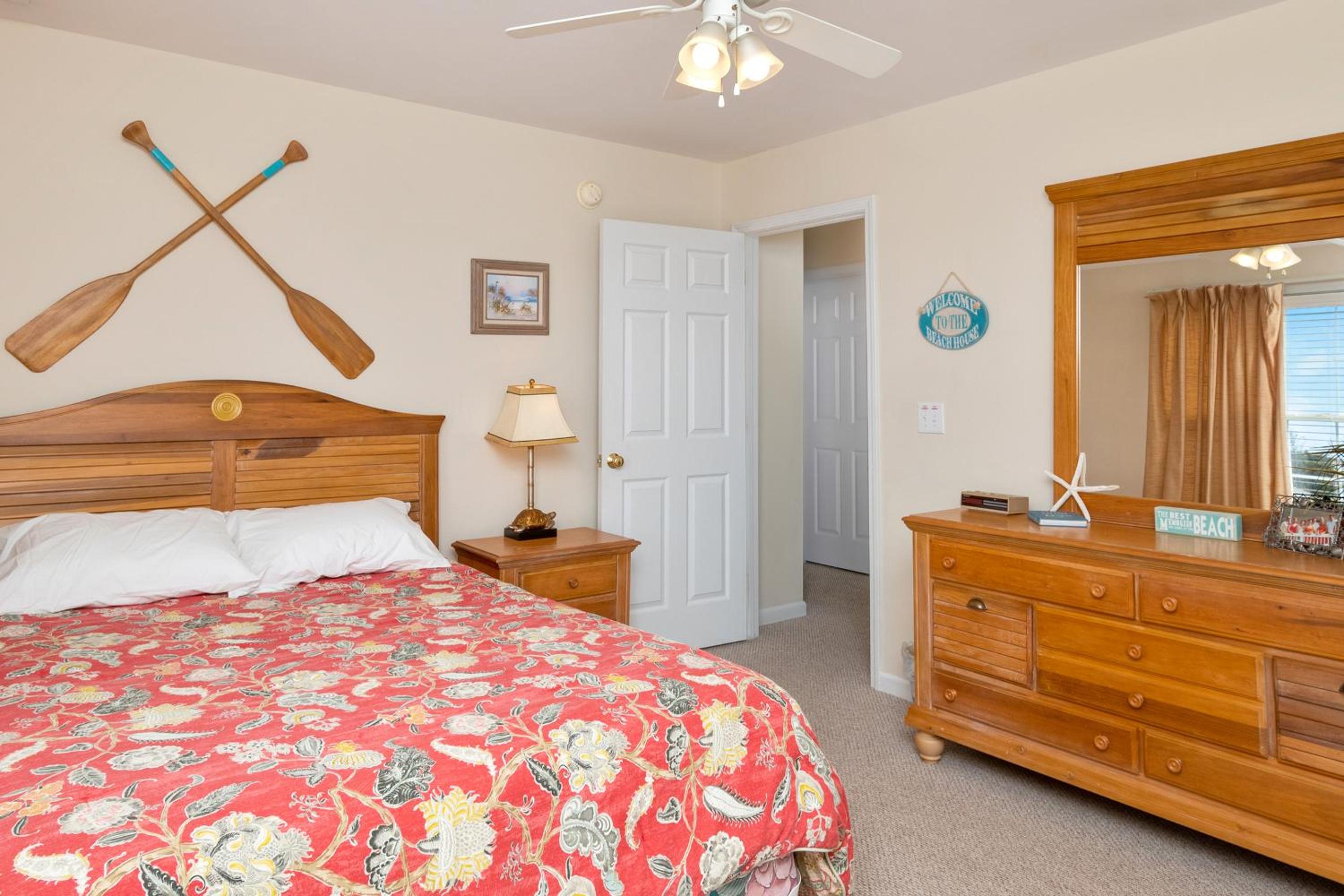 A Bit O'Heaven by Oak Island Accommodations view 2