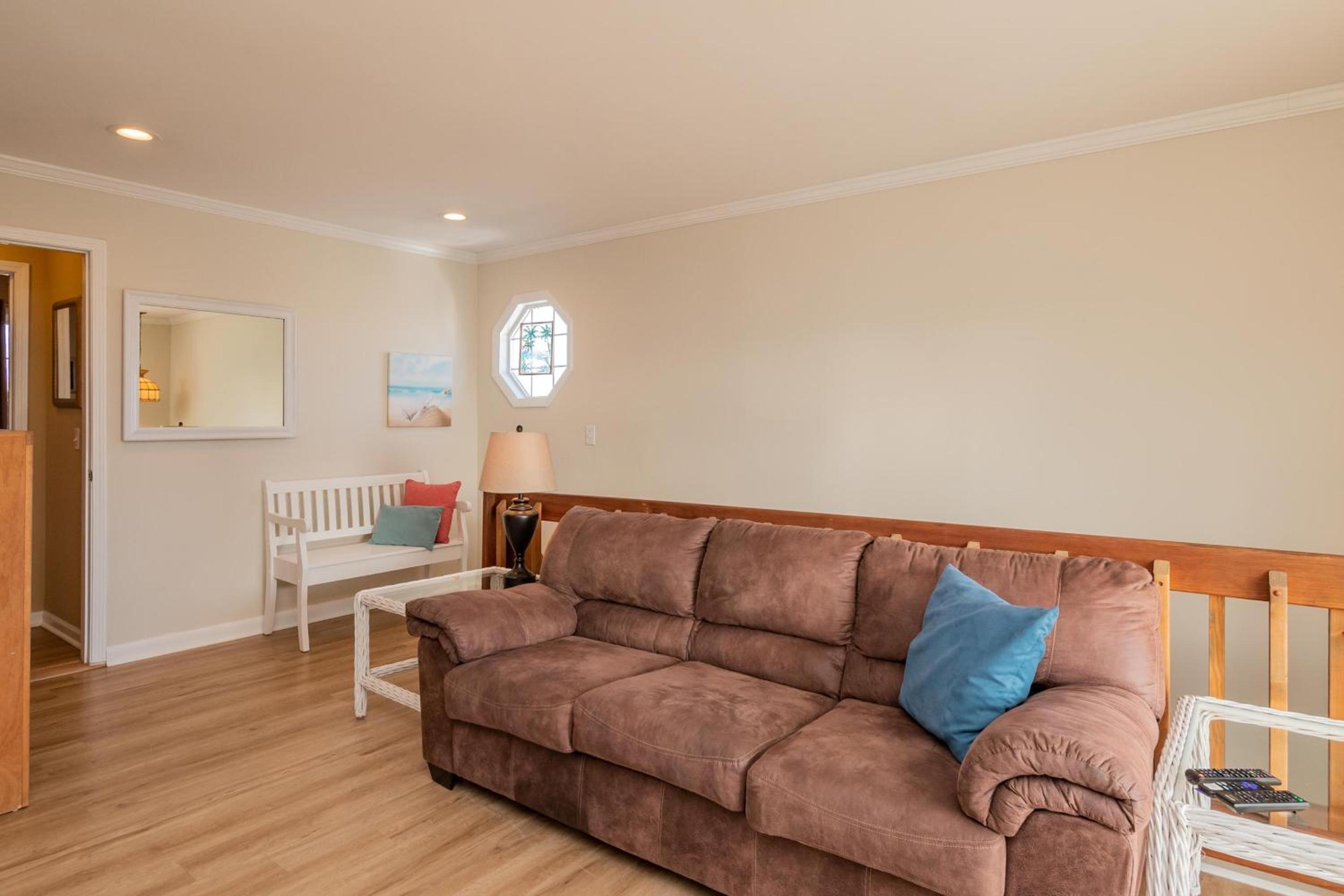 A Beach Music Paradise Too by Oak Island Accommodations view 2