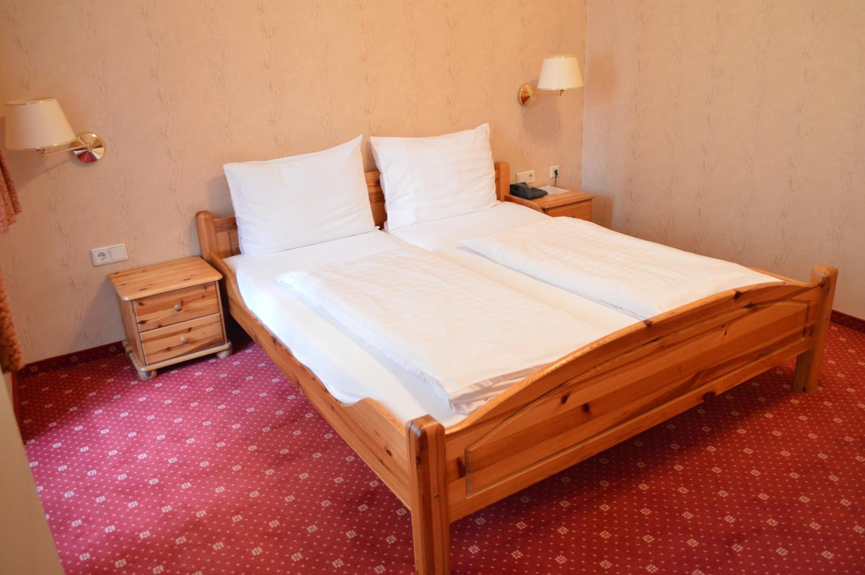 Hotel Pension Walzerstadt