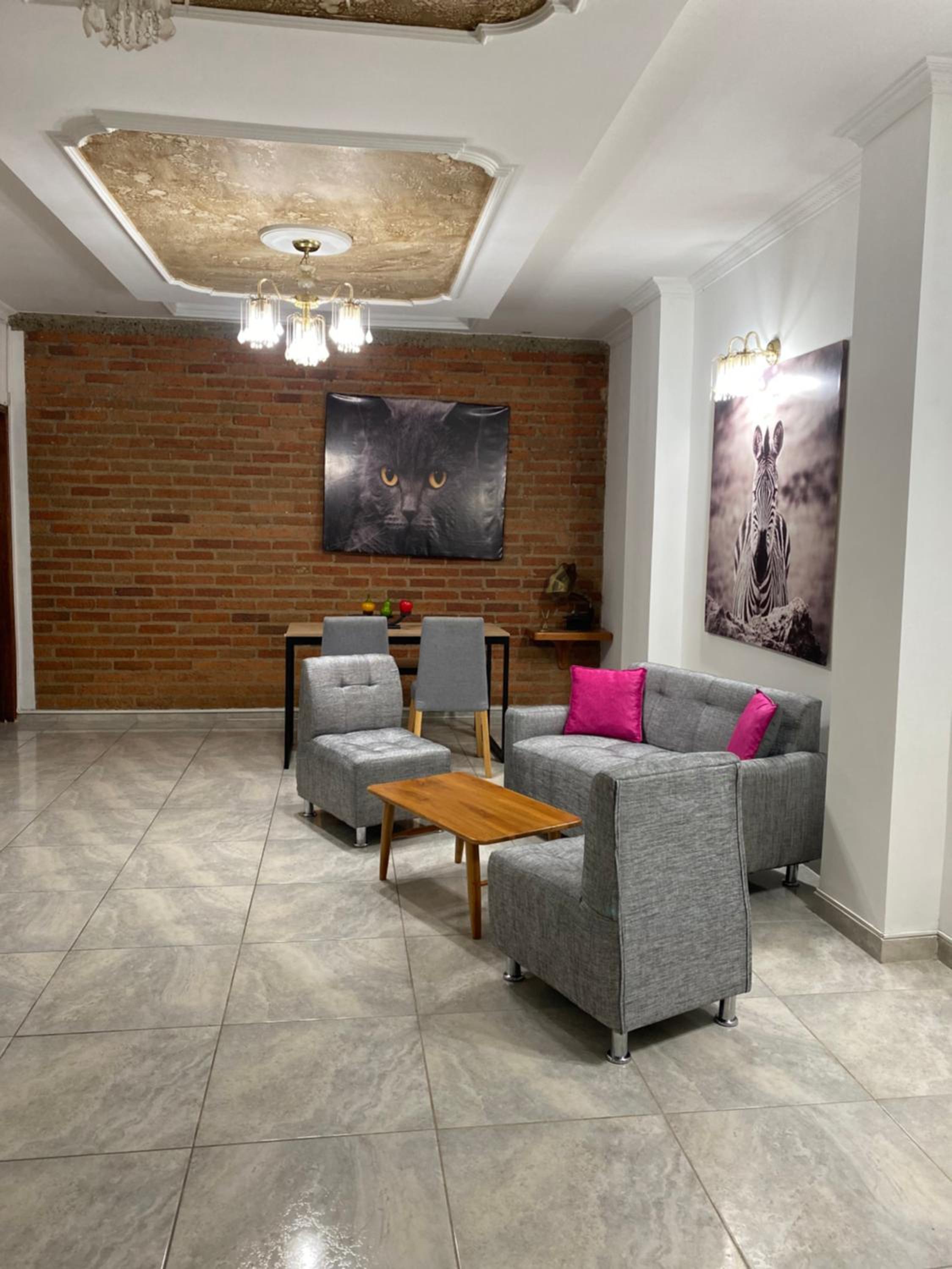 CASA CON JACUZZI CENTRO PEREIRA