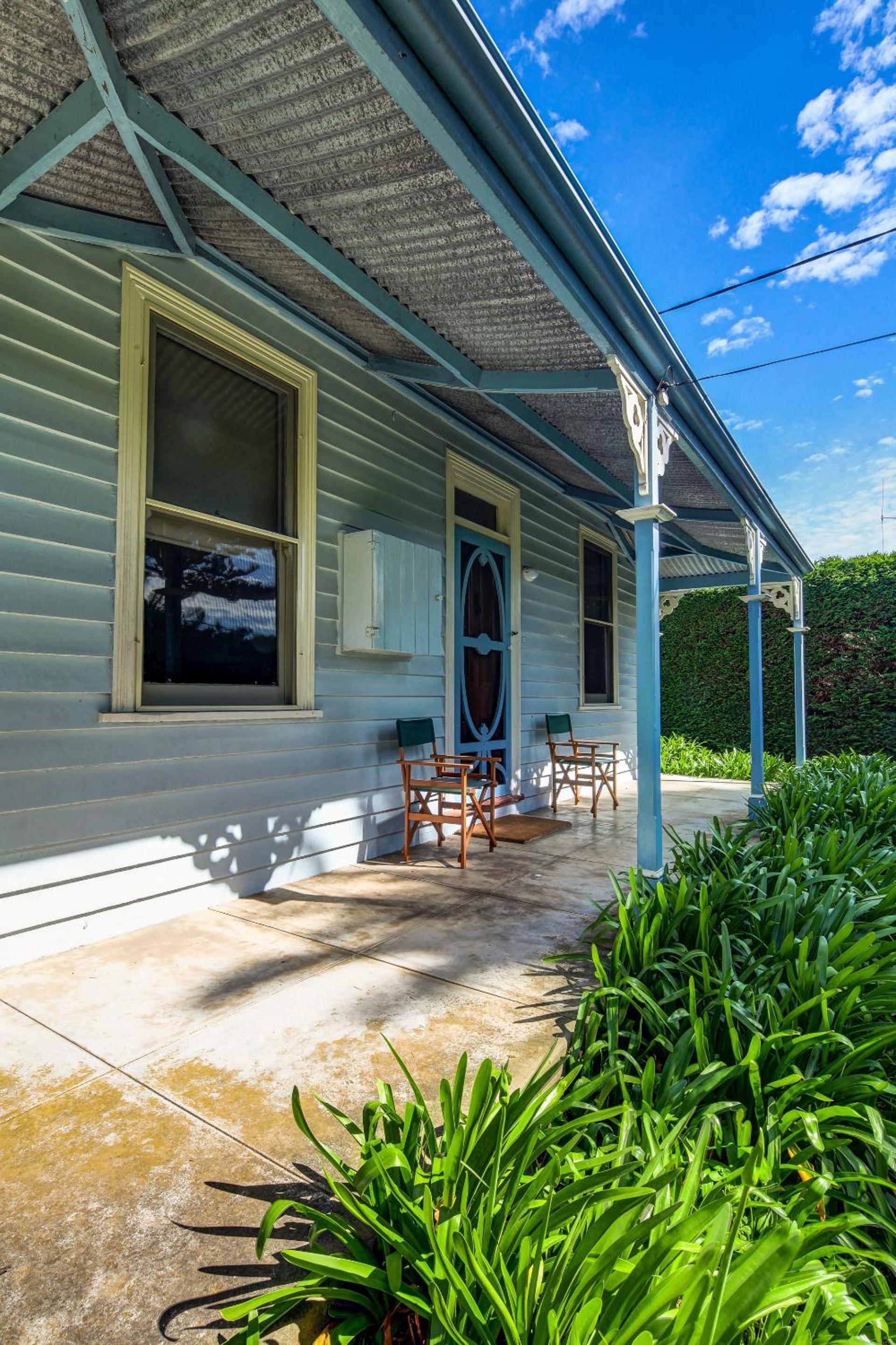 Palm Cottage view 4