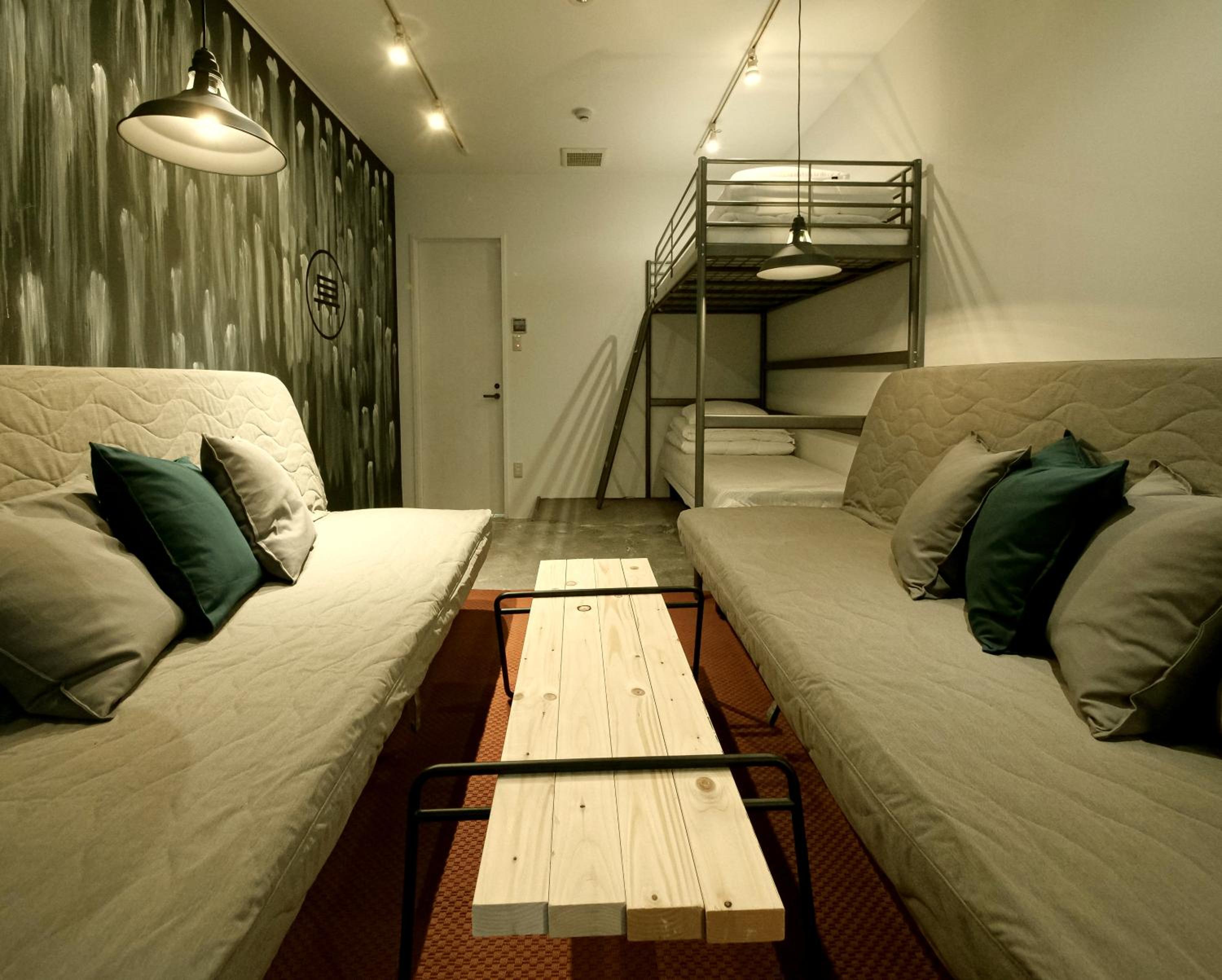 BENCH GuestHouse