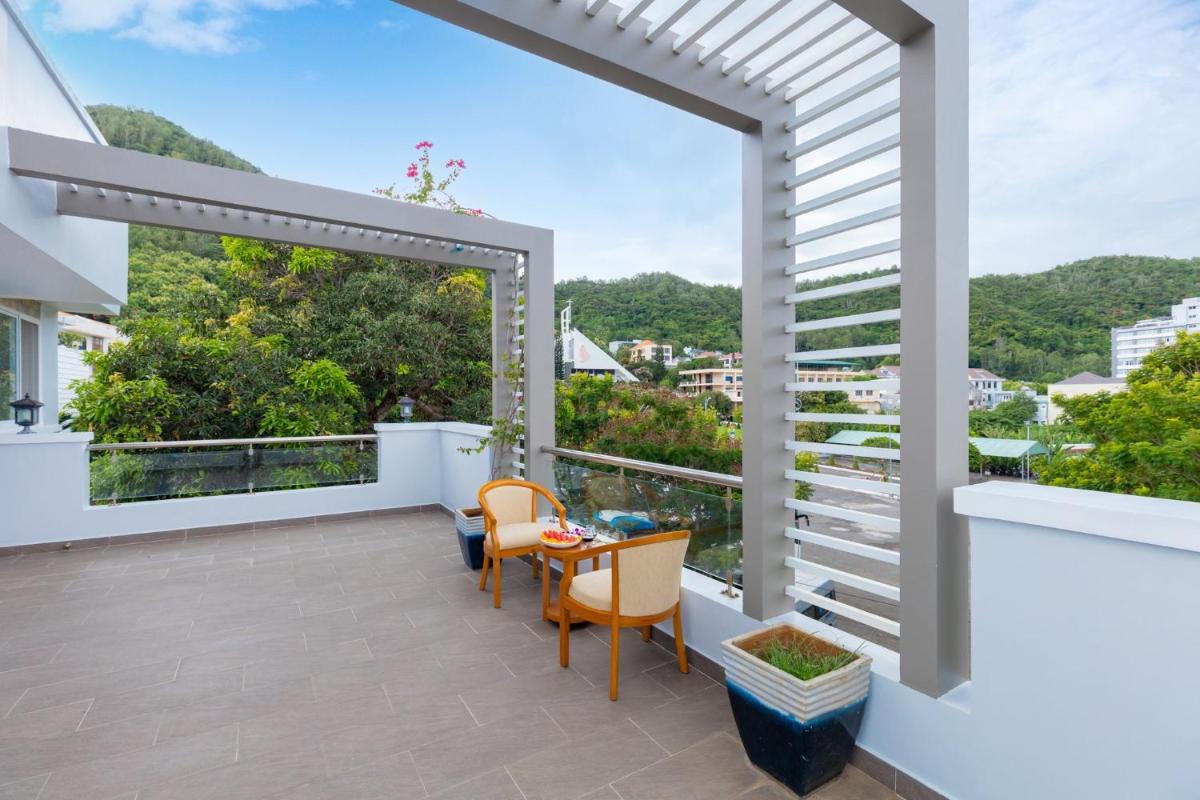 Palm Villa 39 - Luxury view 2