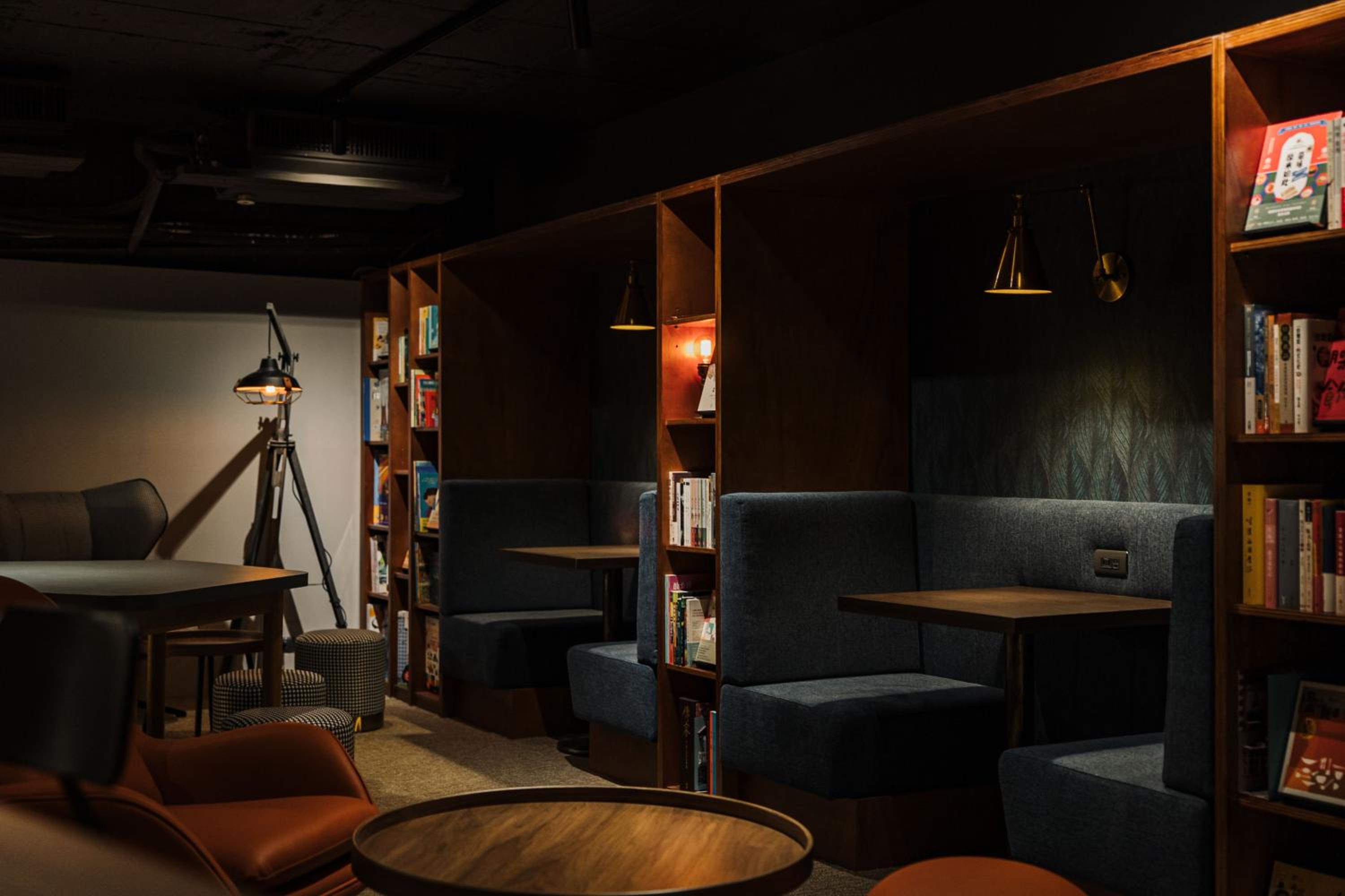 Taichung Vacations - OLAH Poshtel - Taichung Station - Property Image 13