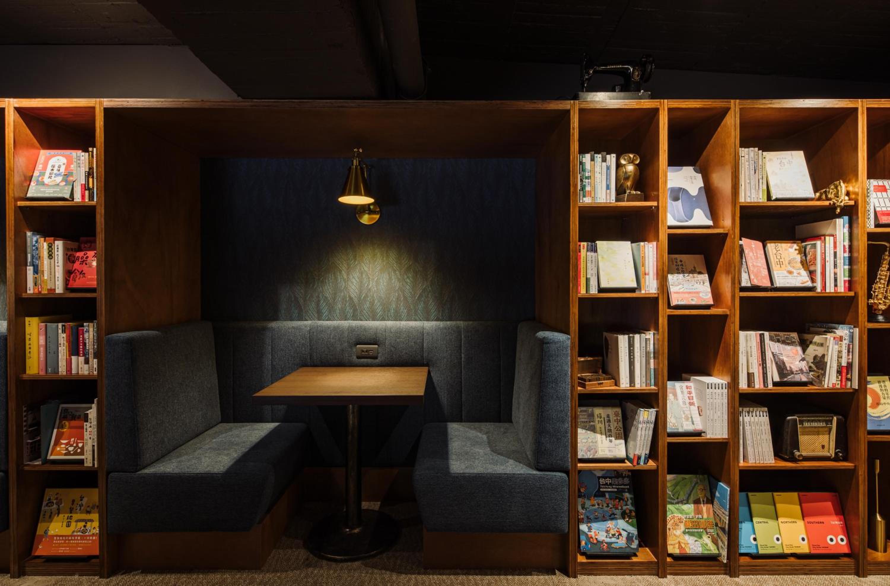 Taichung Vacations - OLAH Poshtel - Taichung Station - Property Image 12