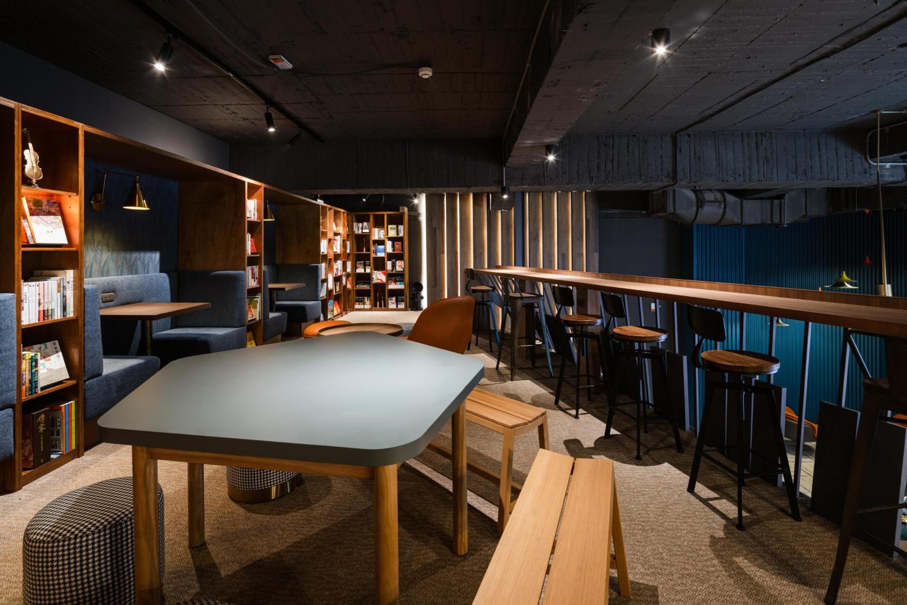Taichung Vacations - OLAH Poshtel - Taichung Station - Property Image 48