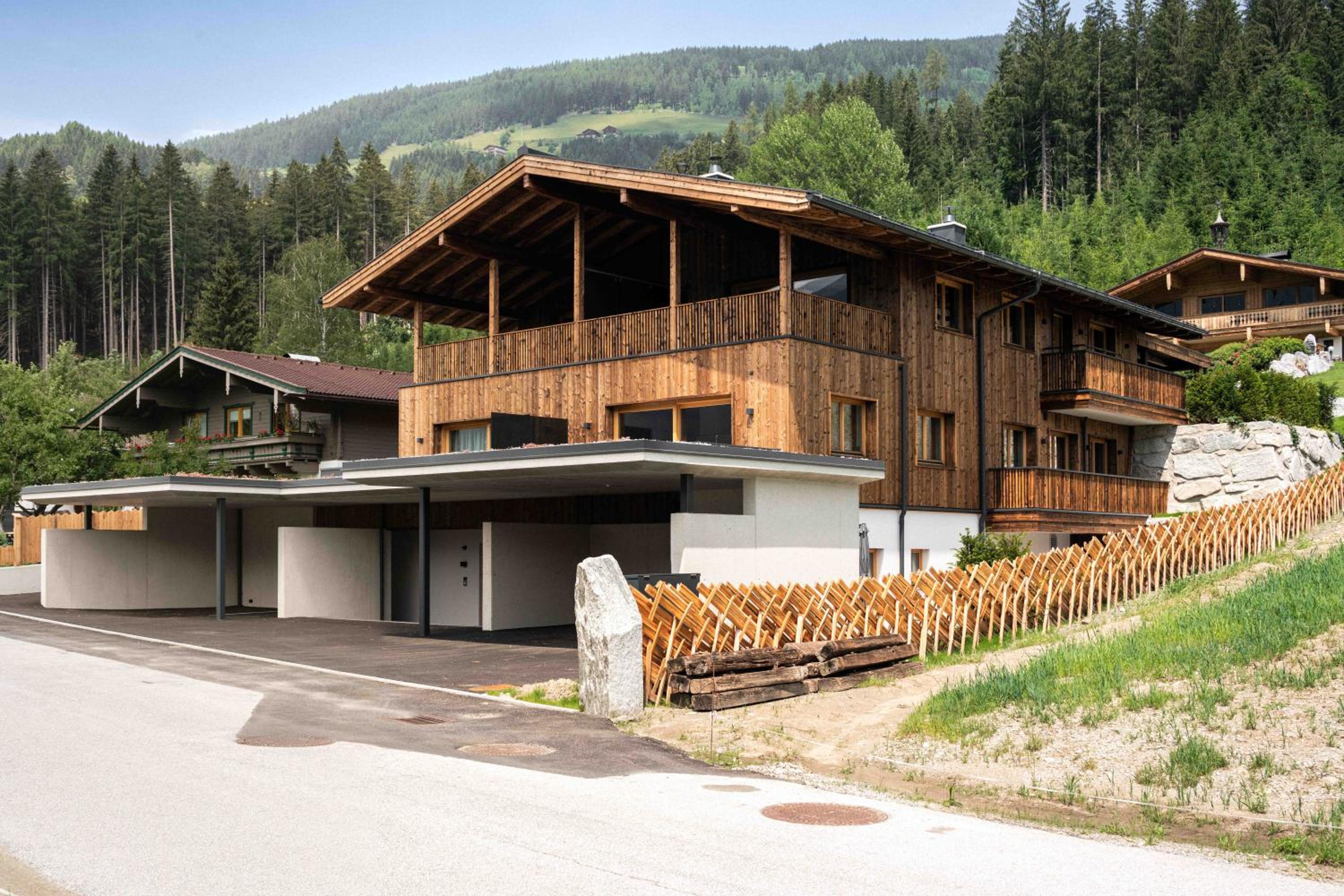 Hohe Tauern Lofts Panoramabahn by Alpina-Holiday