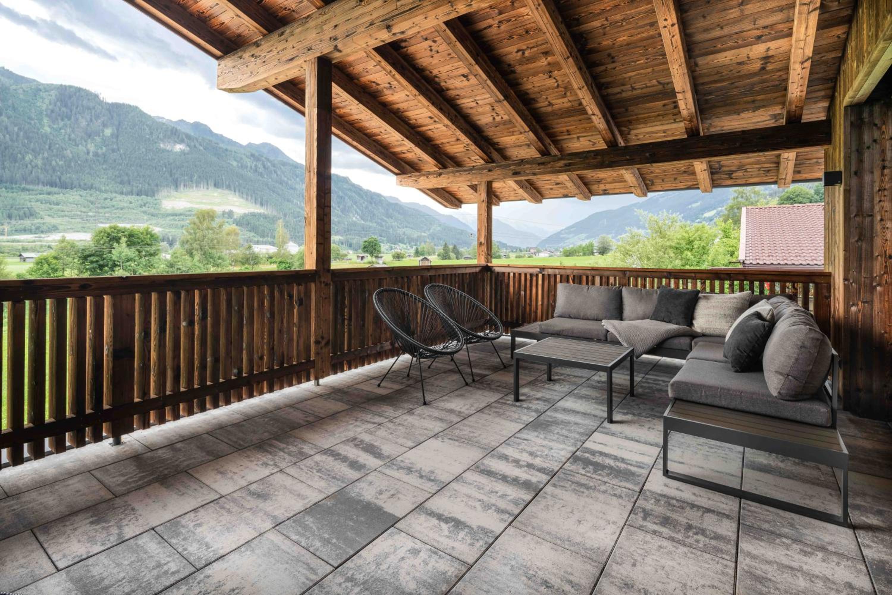 Hohe Tauern Lofts Panoramabahn by Alpina-Holiday