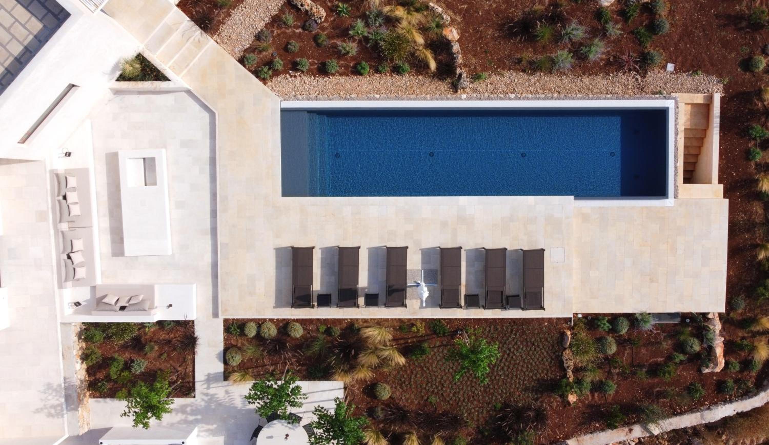Villa CREA