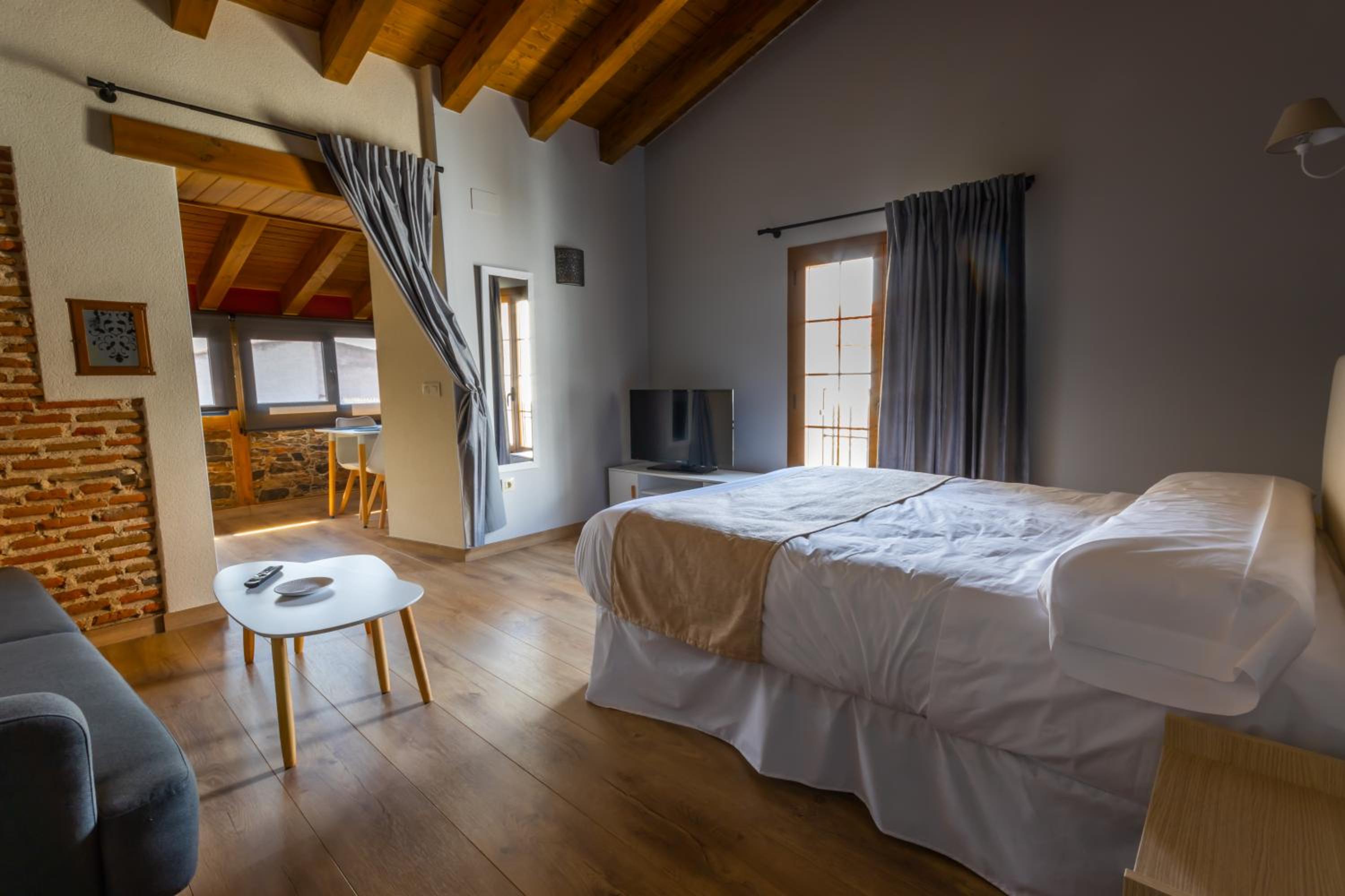 Apartamentos Turísticos La Casa Grande
