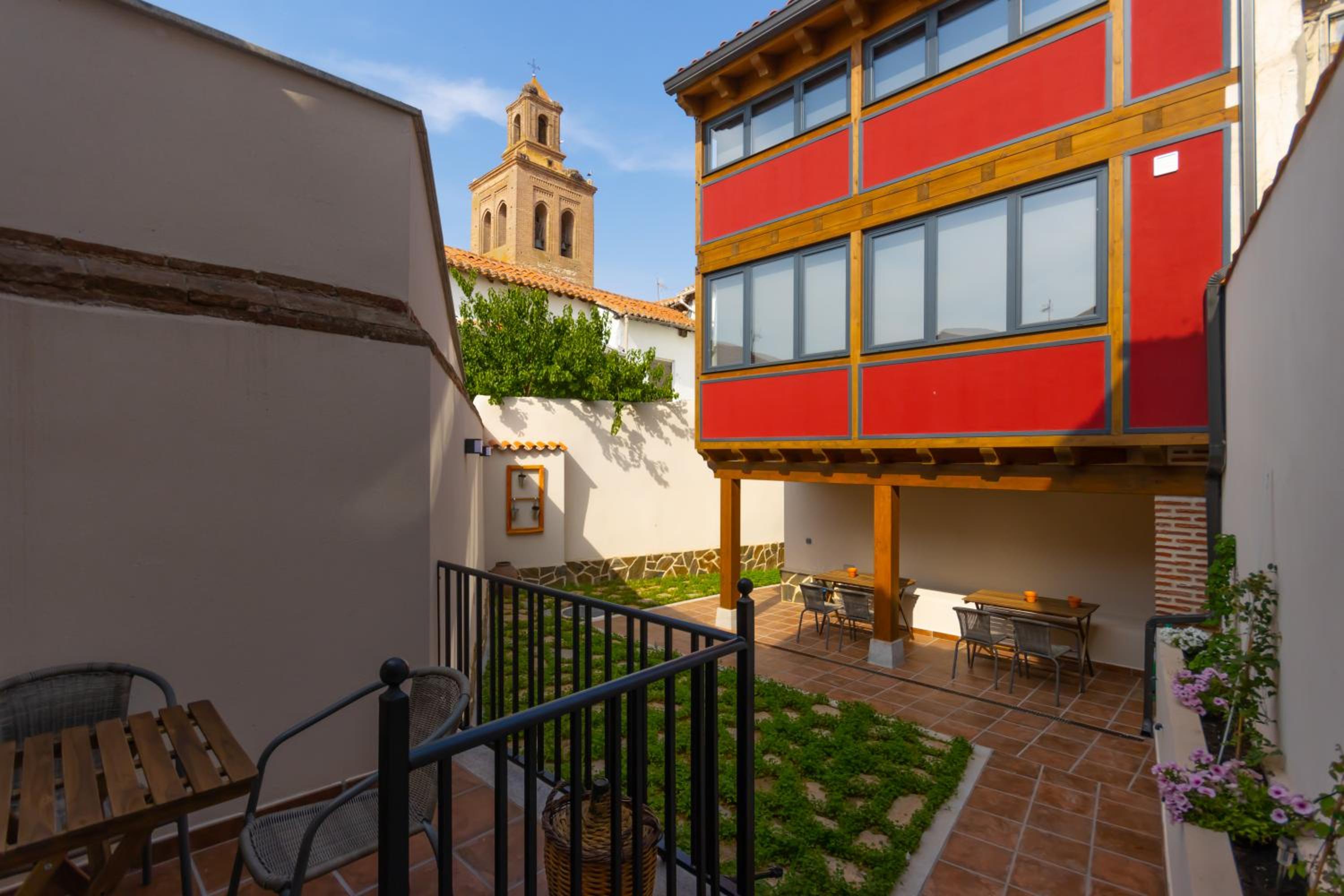 Apartamentos Turísticos La Casa Grande
