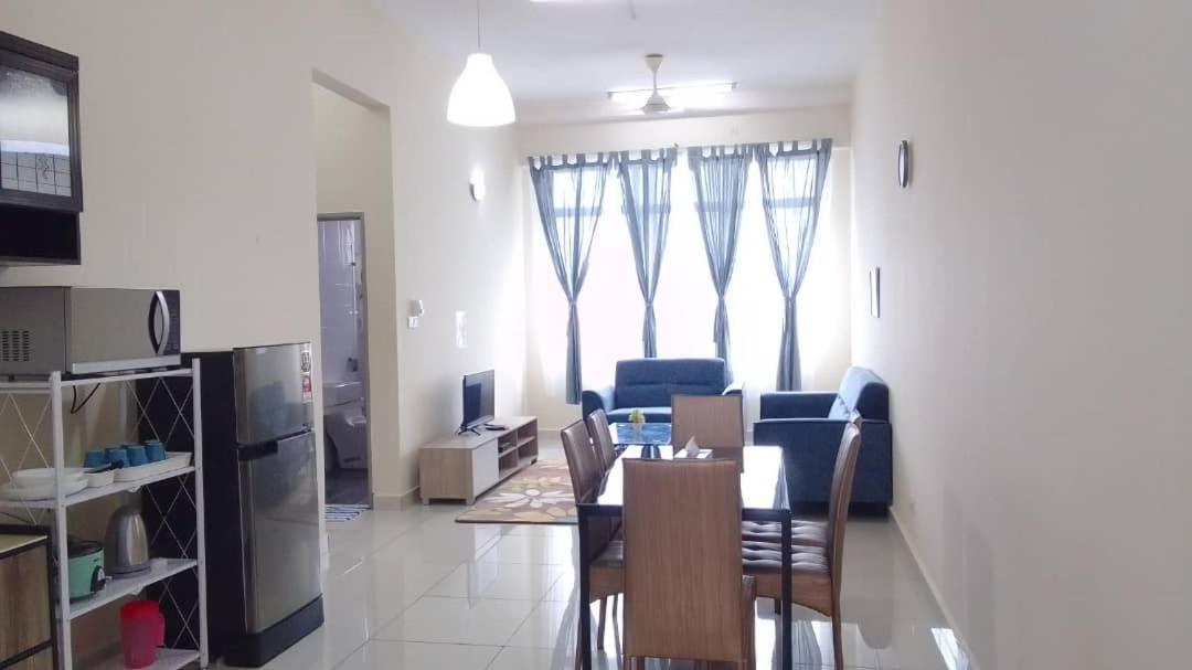 VUE RESIDENCES SERVICE SUITE 2 ROOMS DELUXE 6 Pax