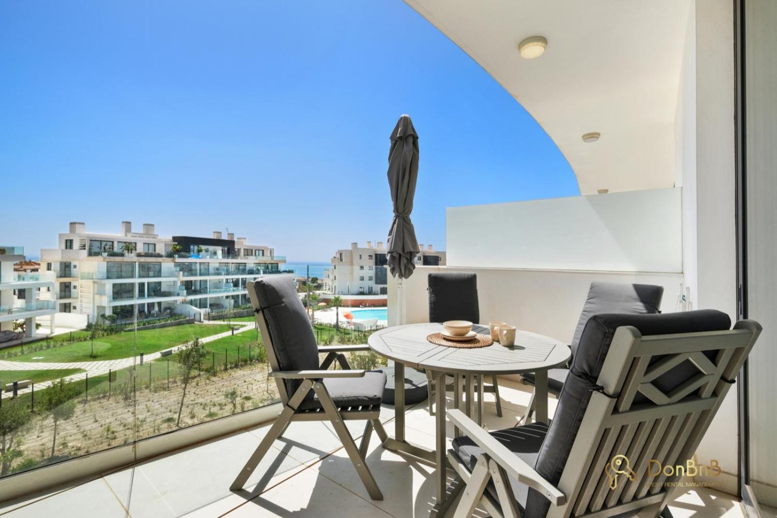 Beautiful apartment with views in Fuengirola Higueron West
