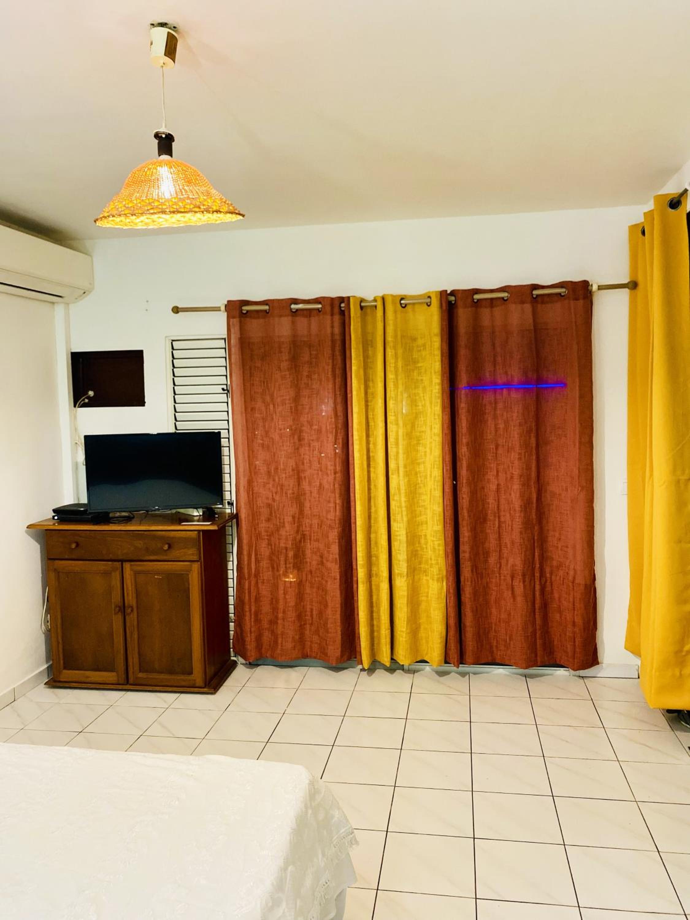 Studio vue mer Le Marin 27 m² + piscine view 4