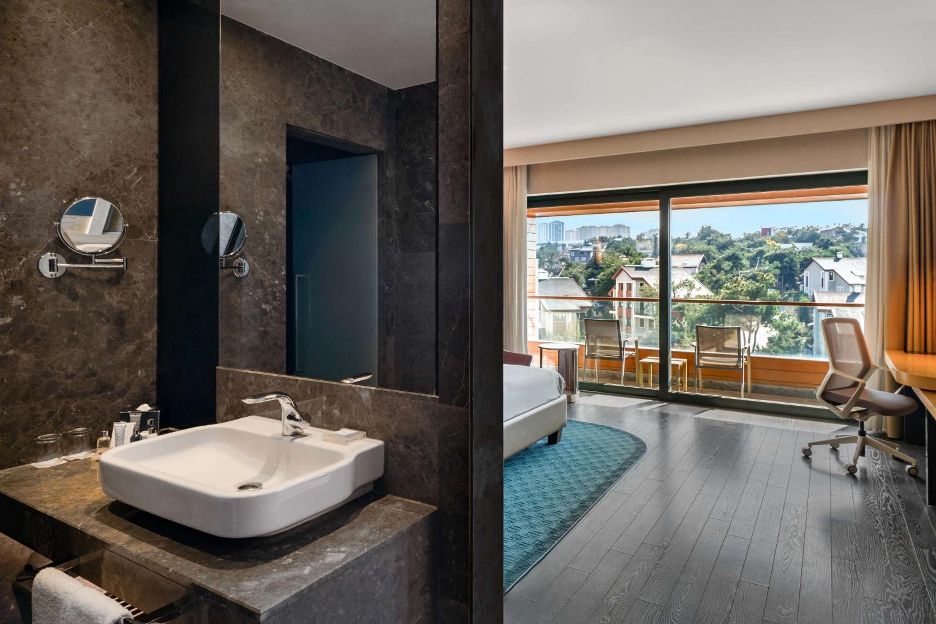 Radisson Blu Hotel & Spa, Istanbul Tuzla - Image 25