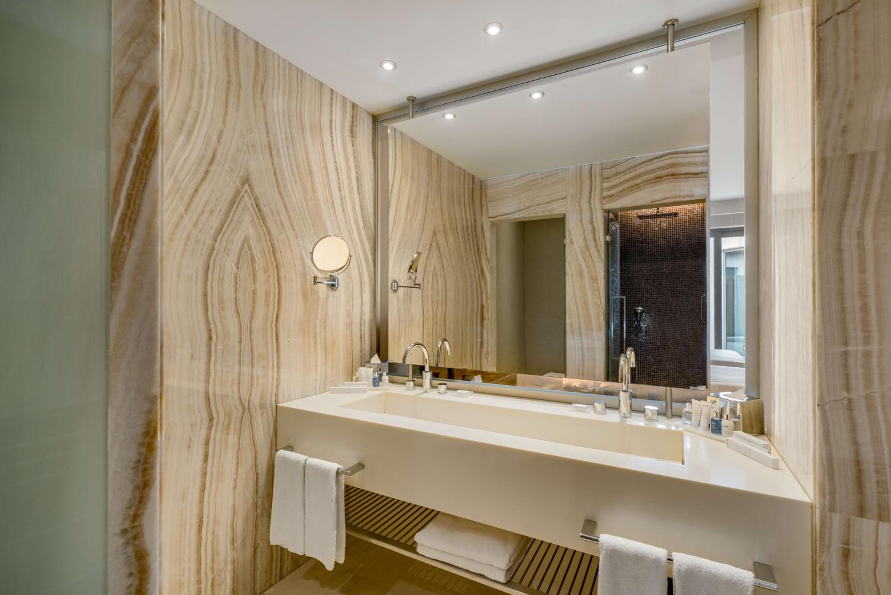 Radisson Blu Hotel & Spa, Istanbul Tuzla - Image 57