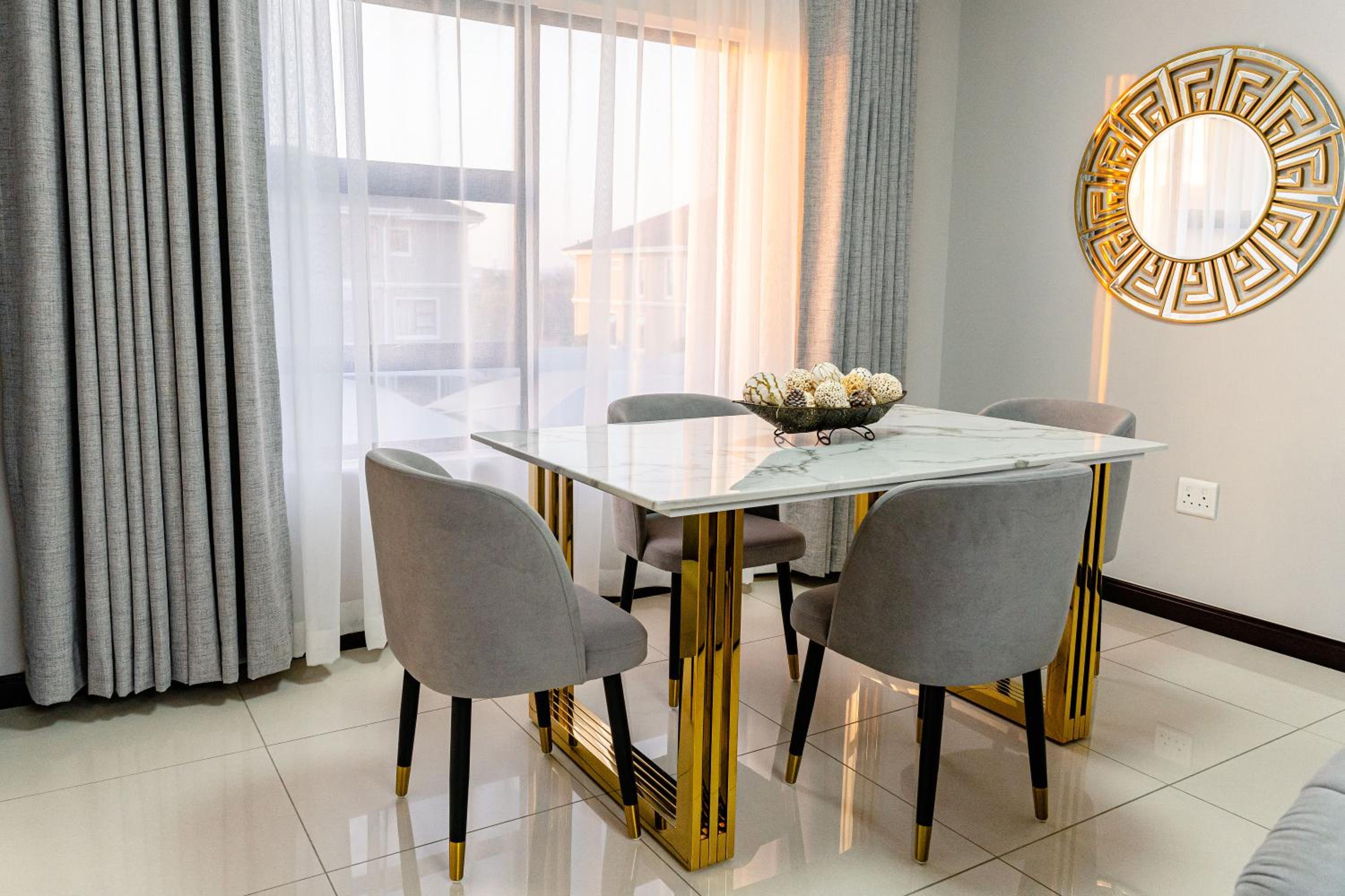 Moonpopson Luxury Apartments, Fourways, Sandton view 5