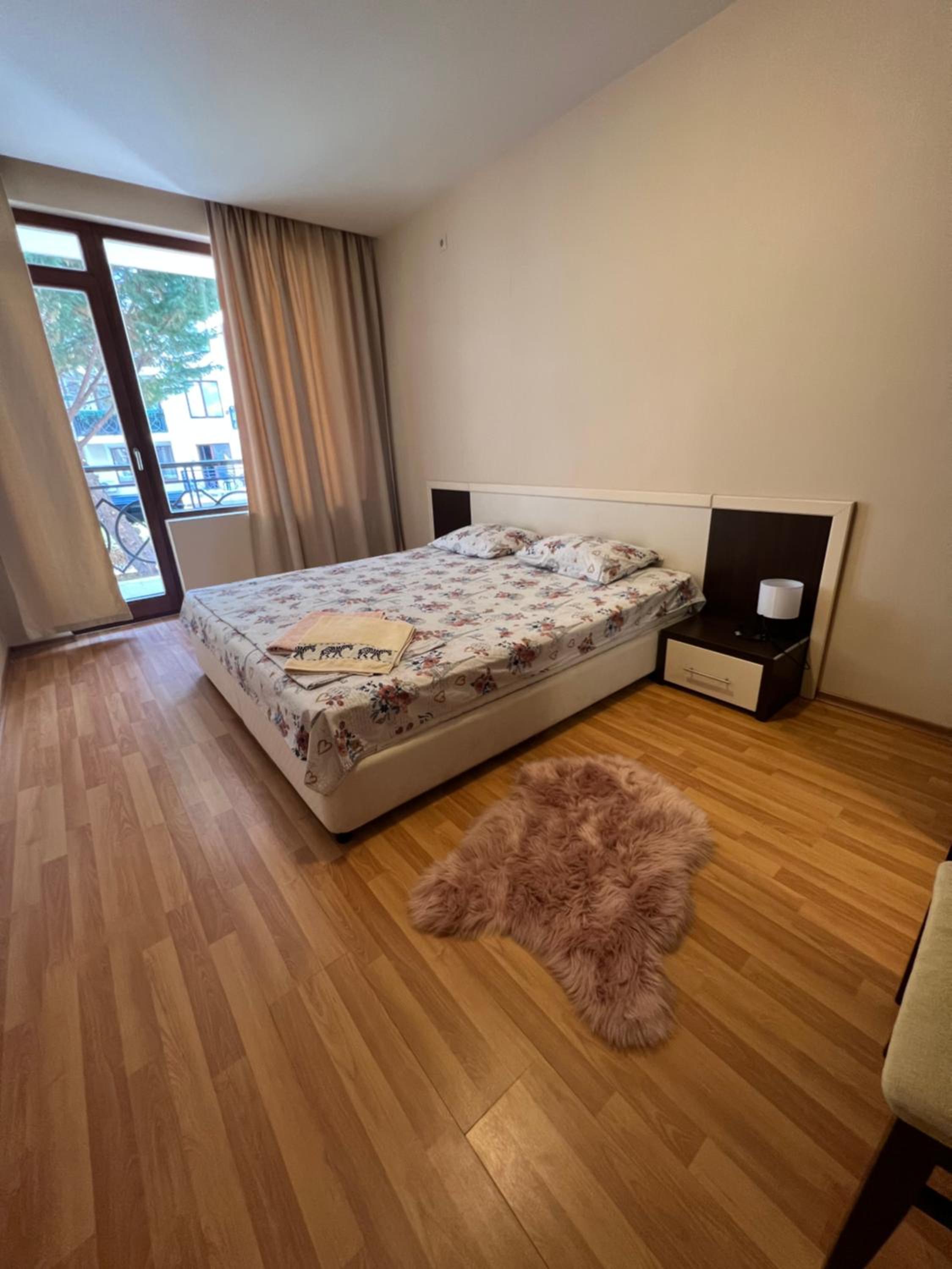 Two bedroom apartment 5 minutes from the beach