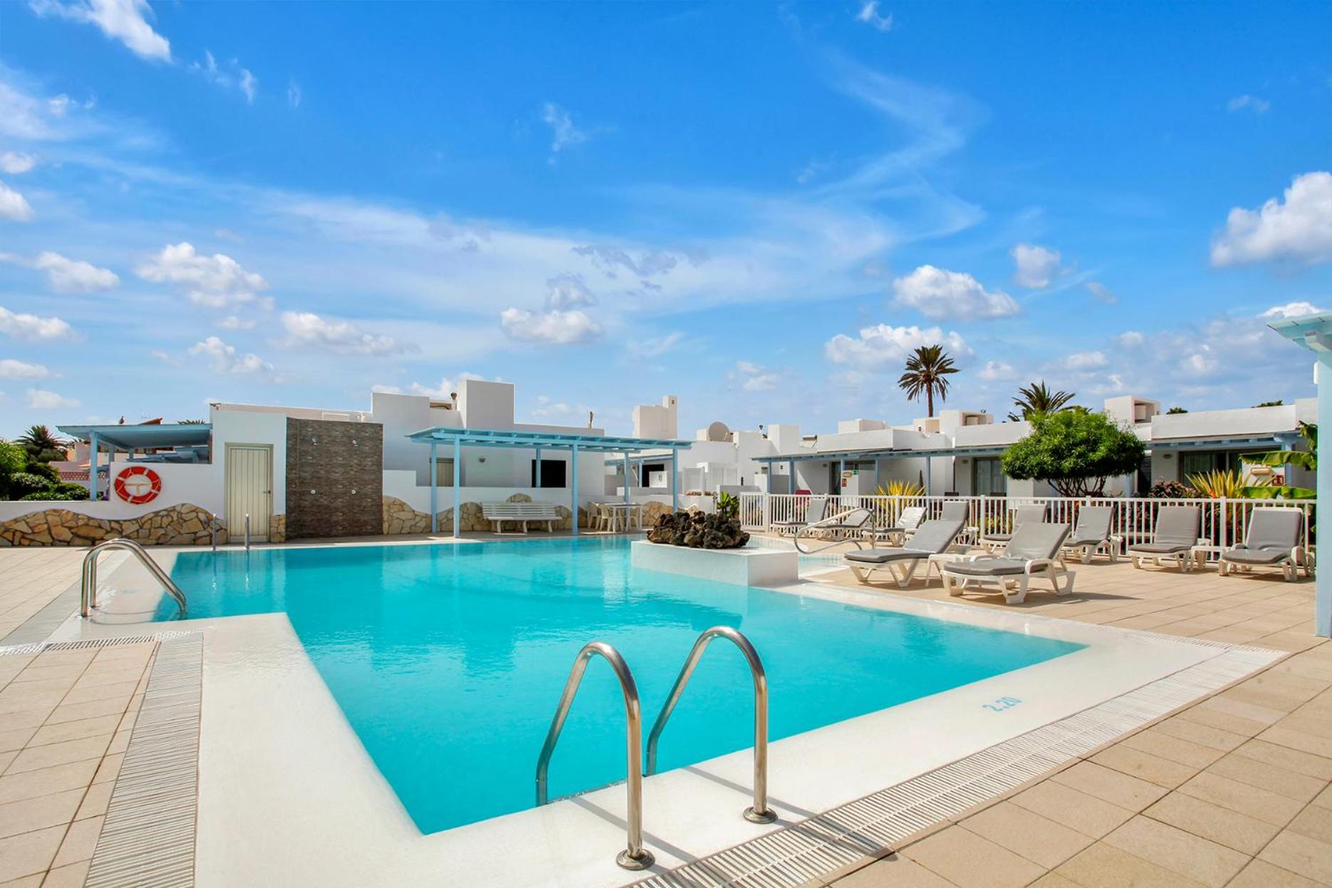 Apartamentos LIVVO Mar Azul - Adults Only view 2